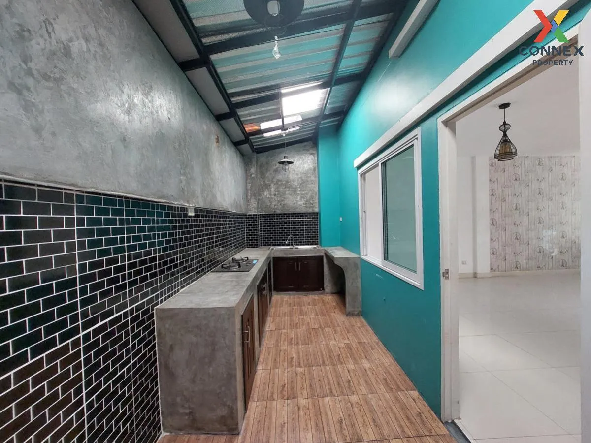 ขายทาวน์เฮ้าส์/ทาวน์โฮม  ทรัพย์รุ่งเรือง ซิตี้ 2 หน้ากว้าง บ้านเก