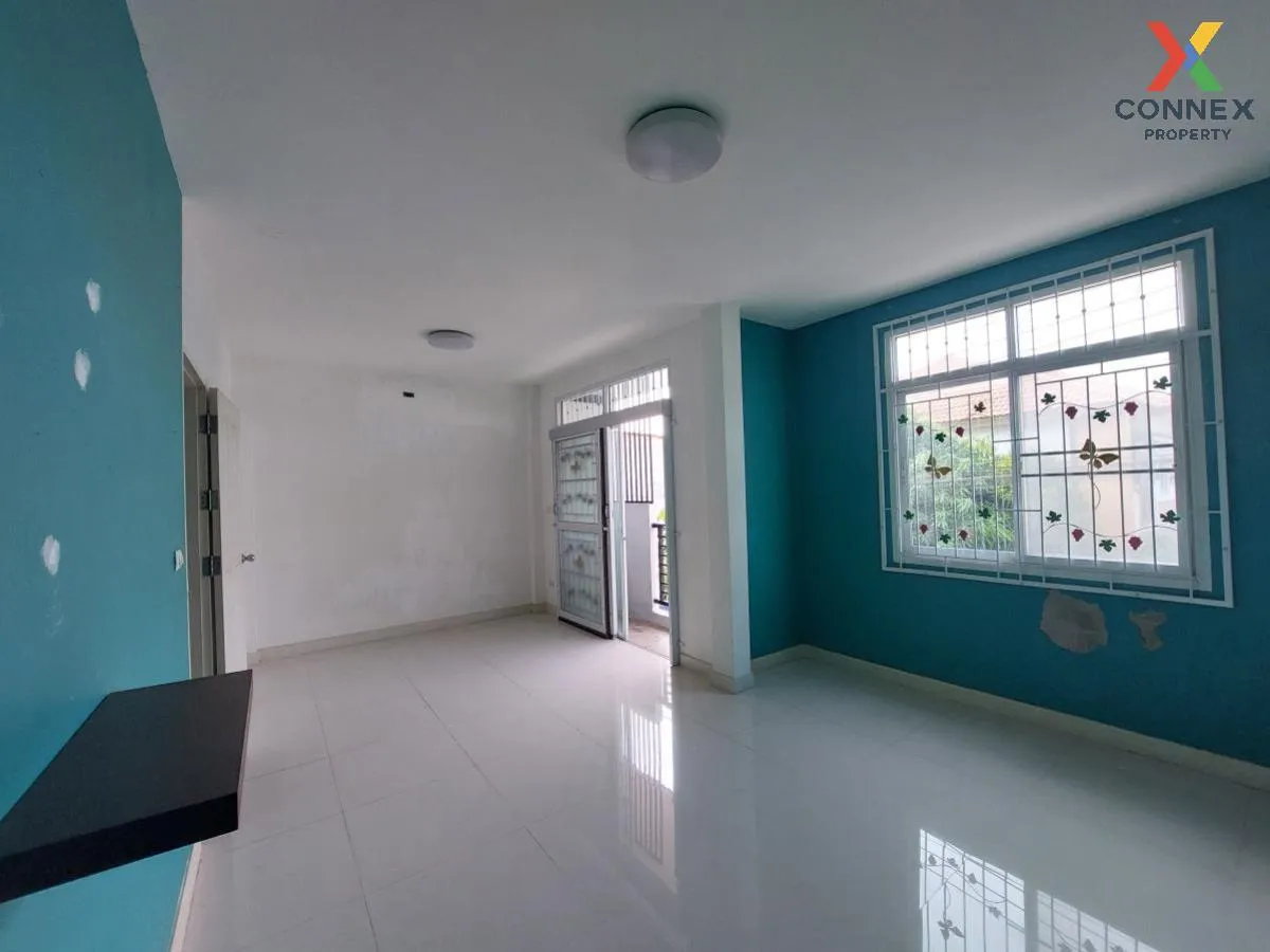 ขายทาวน์เฮ้าส์/ทาวน์โฮม  ทรัพย์รุ่งเรือง ซิตี้ 2 หน้ากว้าง บ้านเก