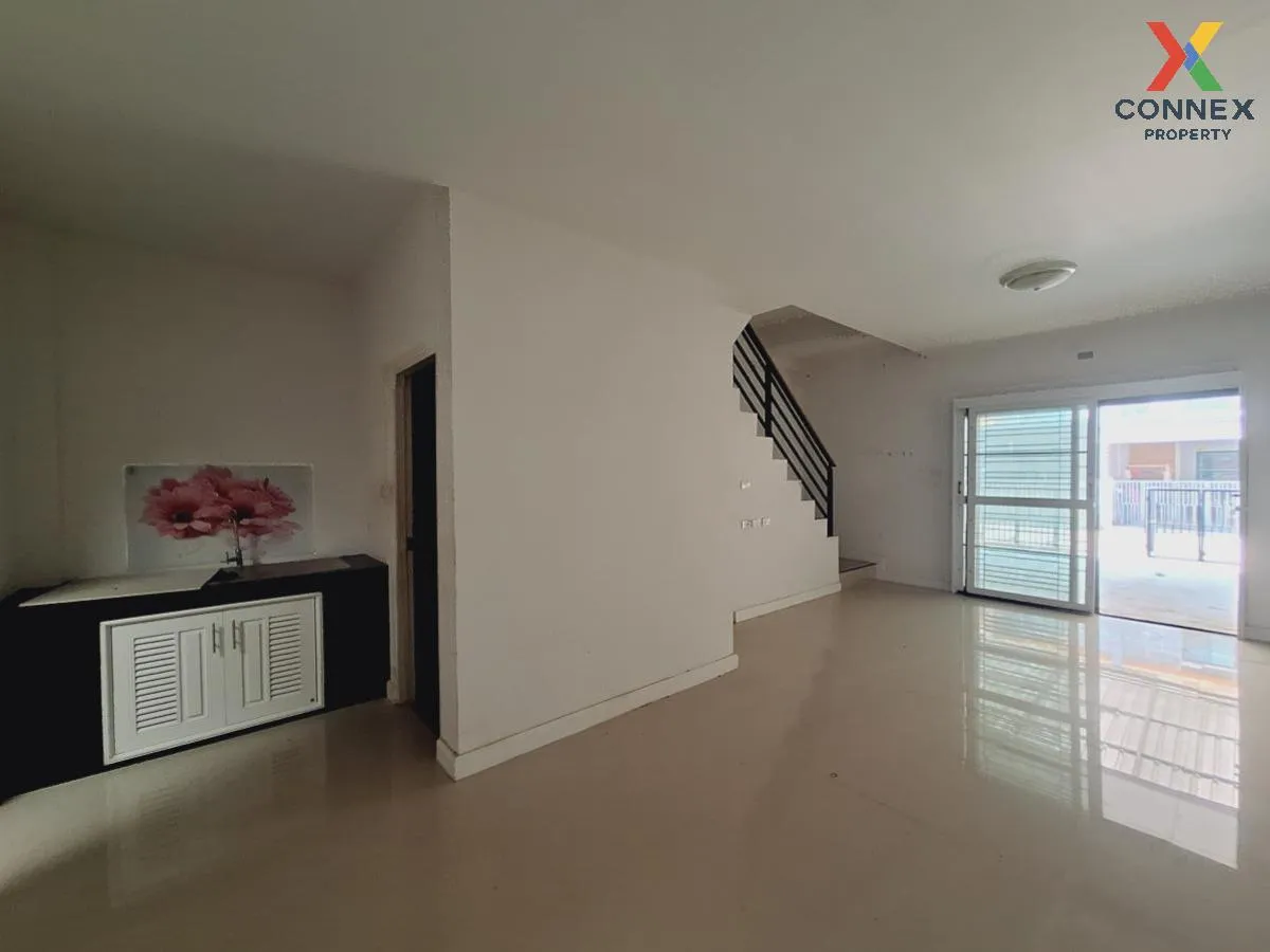 For Sale Townhouse/Townhome  , Cento Park , Bueng , Mueang Chon B