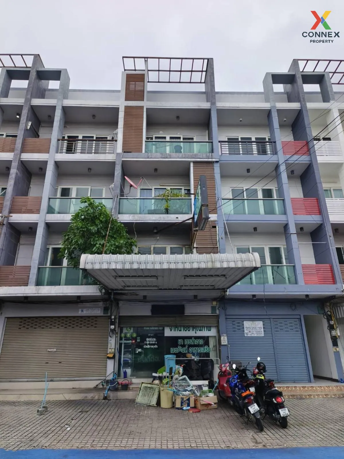 For Sale 4-storey commercial building, Central Pattaya , Nong Pru 1