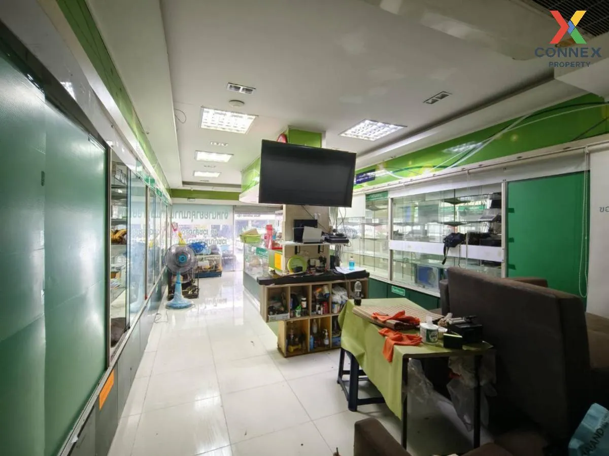 For Sale 4-storey commercial building, Central Pattaya , Nong Pru 2