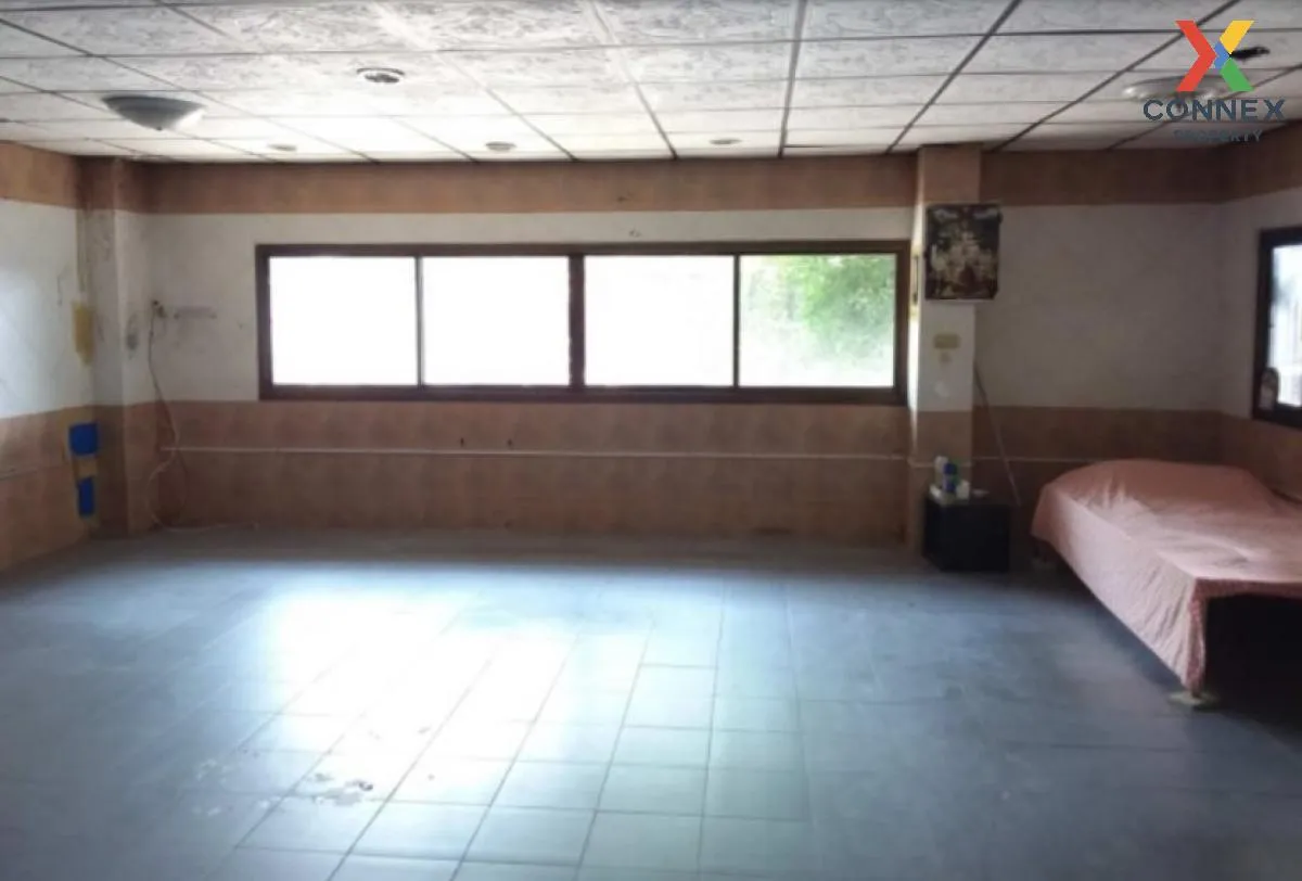 For Sale Warehouse 2 rai Rangsit - Nakhon Nayok Road 53 Pathum Th