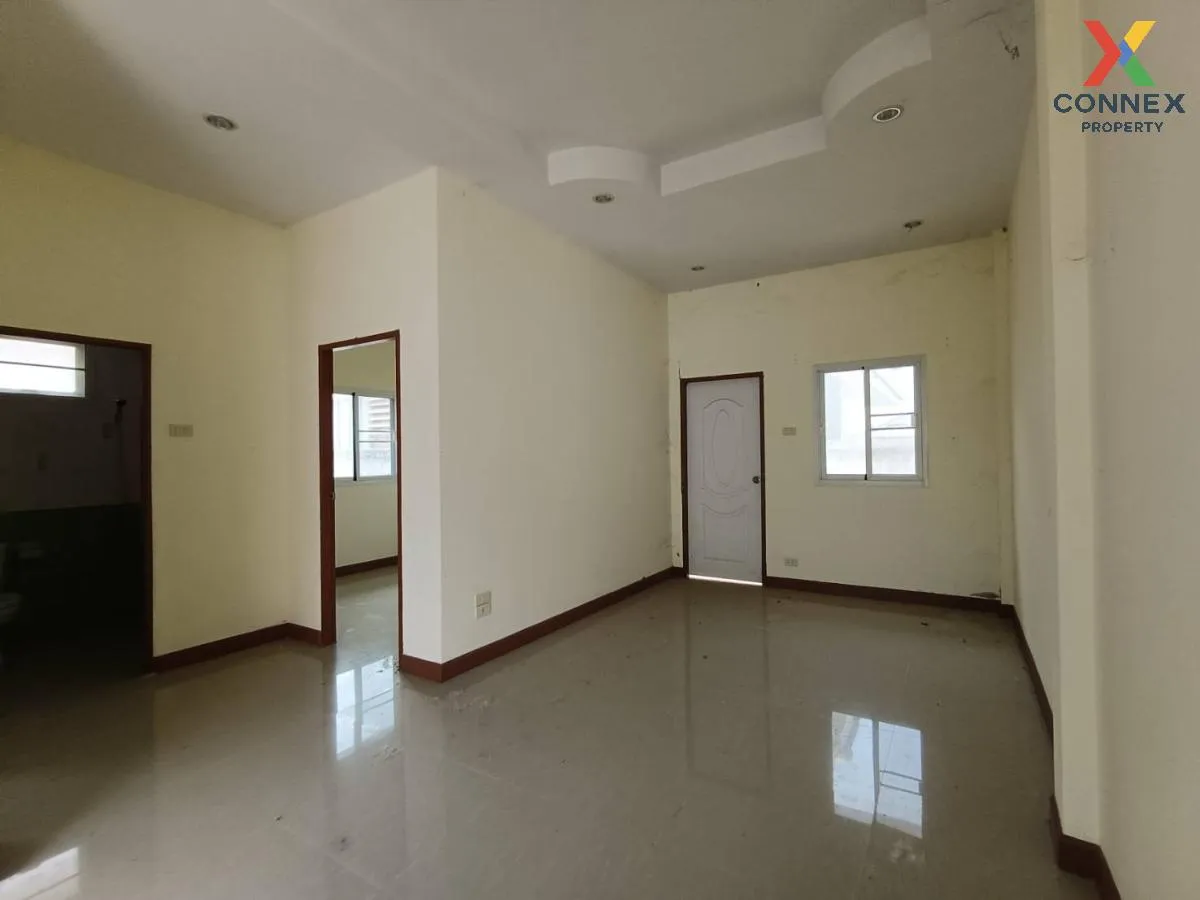 For Sale Twin house Petchlada Pranburi , wide frontage , Wang Pho For Sale Twin house Petchlada Pranburi , wide frontage , Wang Pho