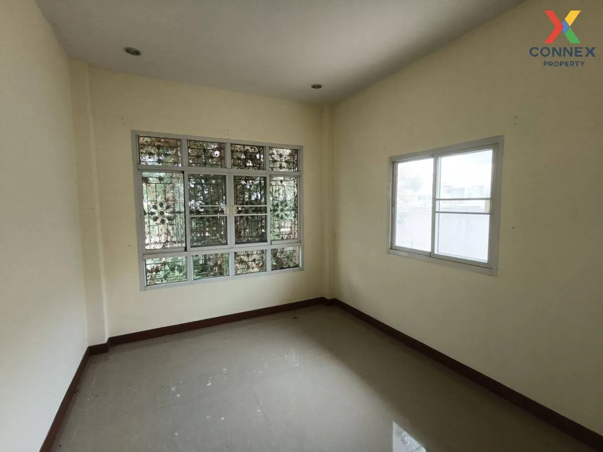 For Sale Twin house Petchlada Pranburi , wide frontage , Wang Pho For Sale Twin house Petchlada Pranburi , wide frontage , Wang Pho