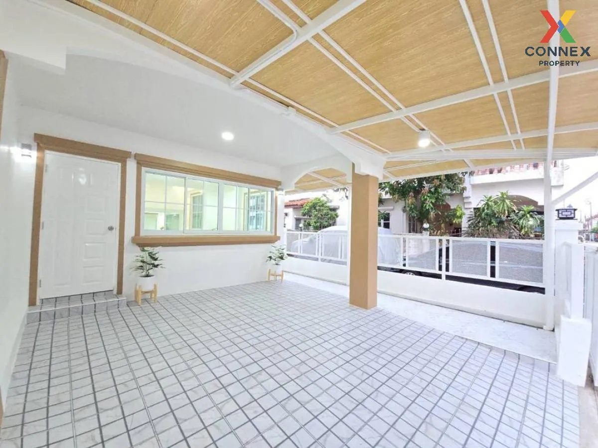 For Sale Townhouse/Townhome  , Nanthana Garden Tha It , newly ren For Sale Townhouse/Townhome  , Nanthana Garden Tha It , newly ren