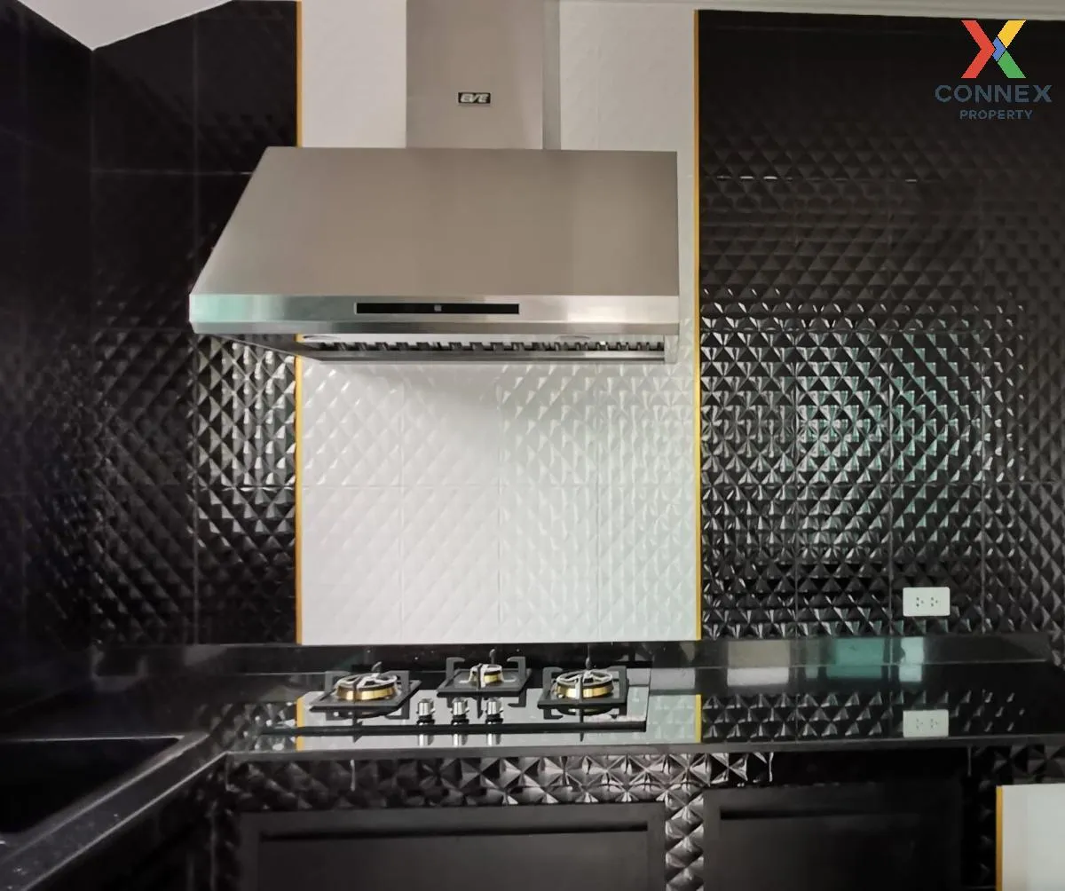 ขายบ้าน  ศุภาลัย พาร์ควิลล์ 1 บางนา - เทพารักษ์ บางโฉลง บางพลี สม