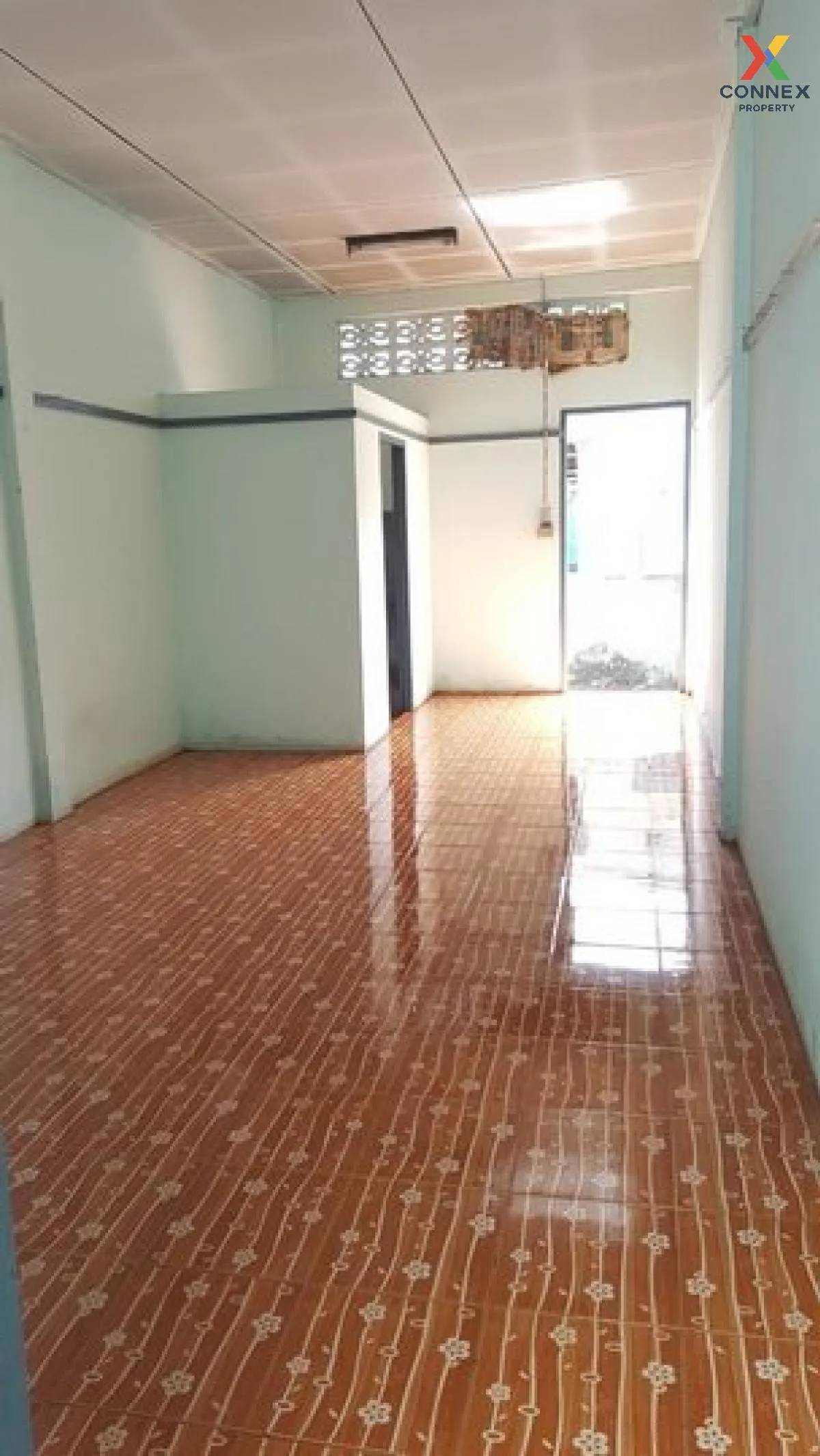 For Sale  2 - storey commercial building Khlong Luang Pathum Than 3