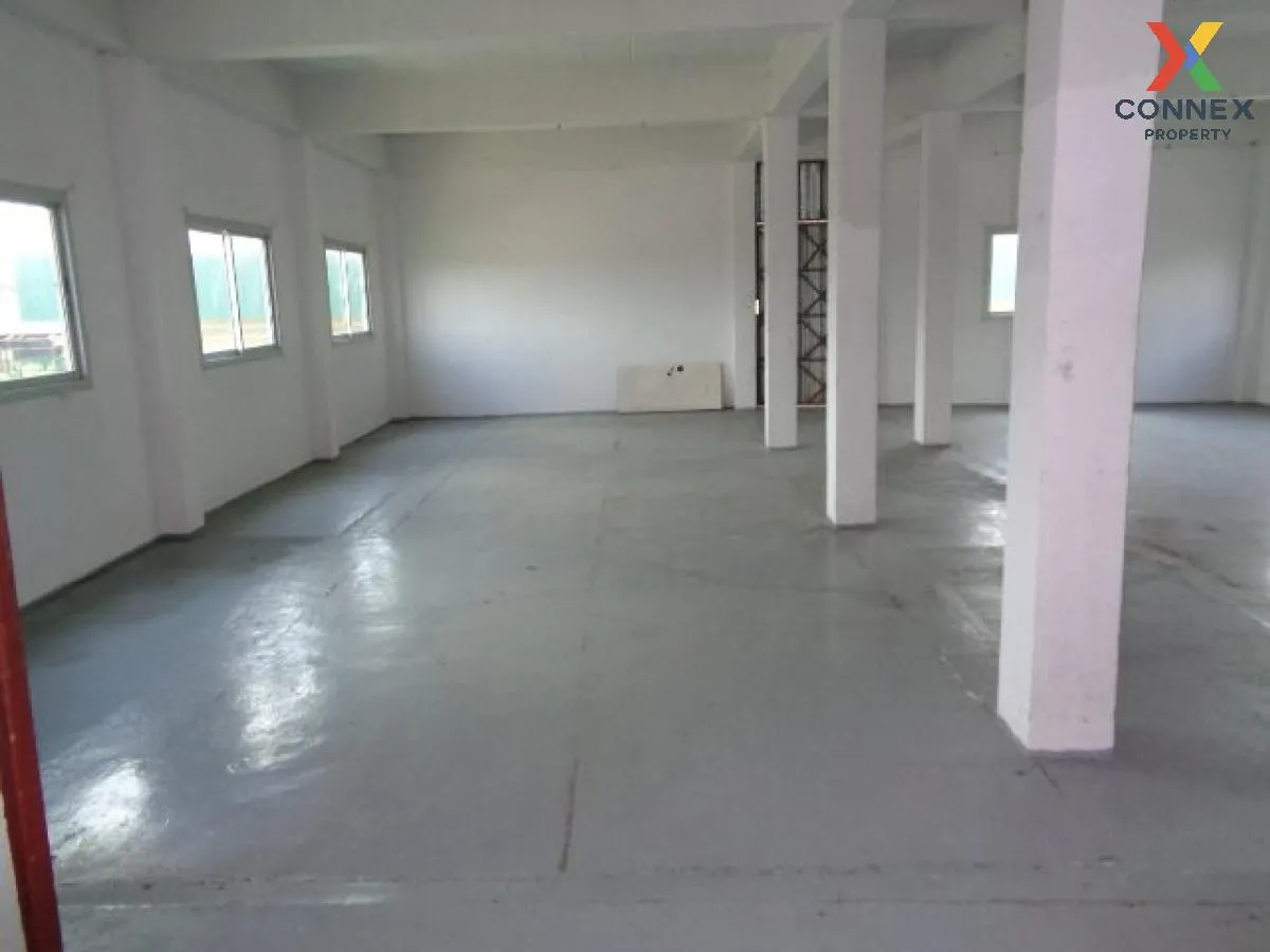 ขายอาคาร โกดังสินค้า 4 ชั้น เมืองสมุทรปราการ ในคลองบางปลากด เมือง