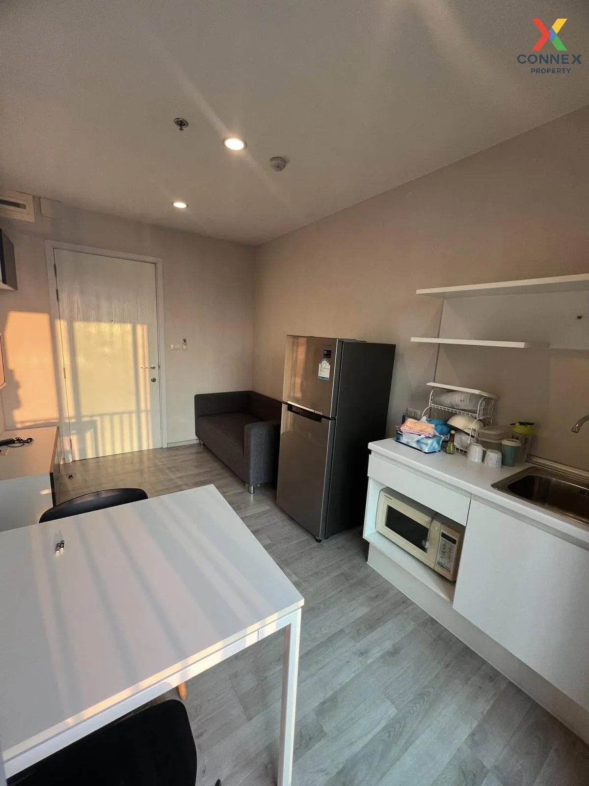 For Rent Condo , Plum Condo Central Station , MRT-Sam Yaek Bang Y For Rent Condo , Plum Condo Central Station , MRT-Sam Yaek Bang Y 3