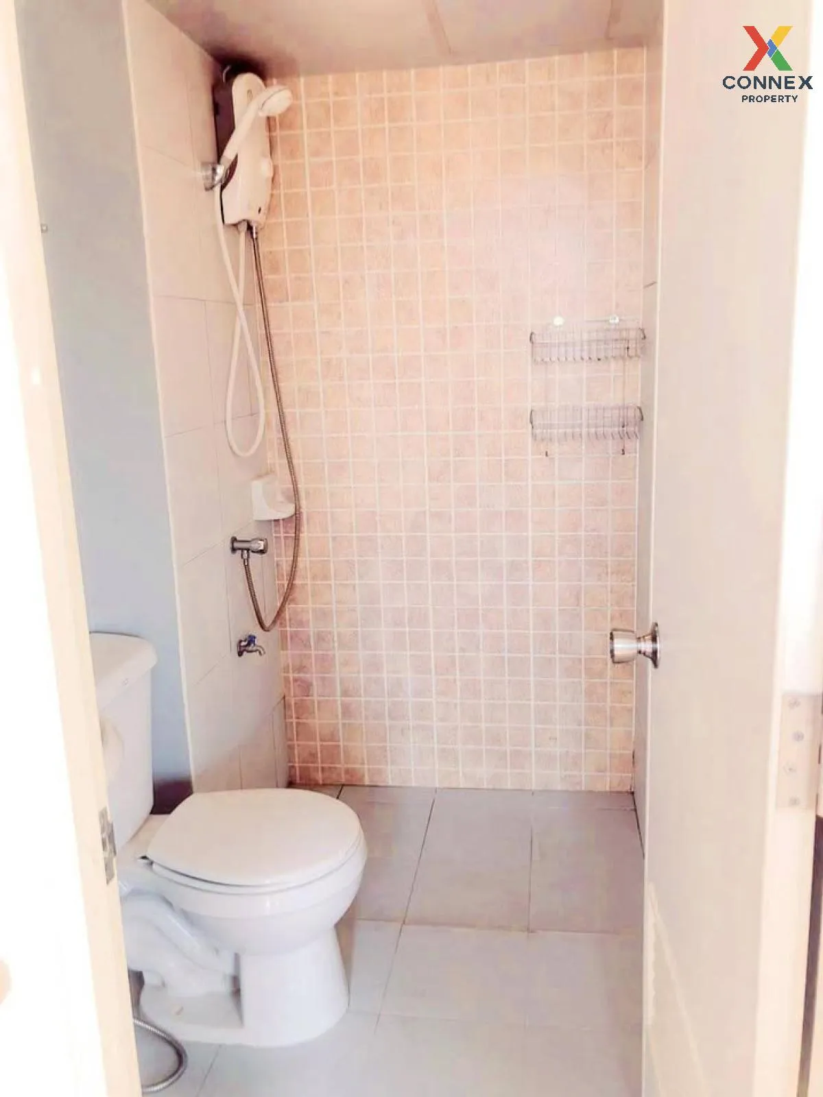 For Sale Condo , Lumpini CondoTown Romklao - Suvarnabhumi , Khlon