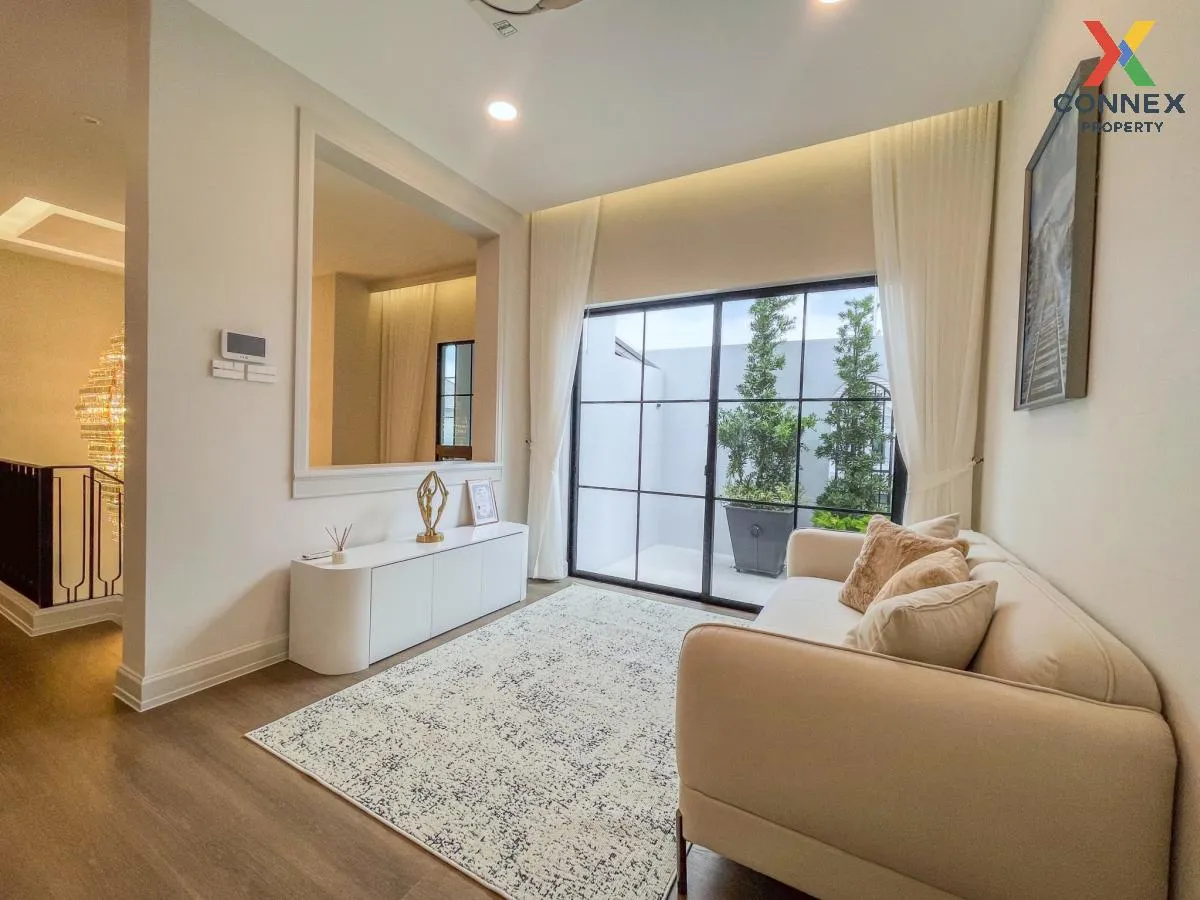 For Sale House , Nantawan Rama 9-New Krungthepkreetha , Saphan Su