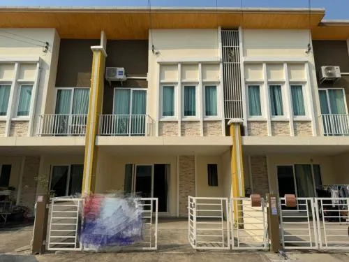For Sale Townhouse/Townhome  , Golden Town Srinakarin-Sukhumvit , Phraek Sa , Mueang Samut Prakan , Samut Prakarn , CX-120338