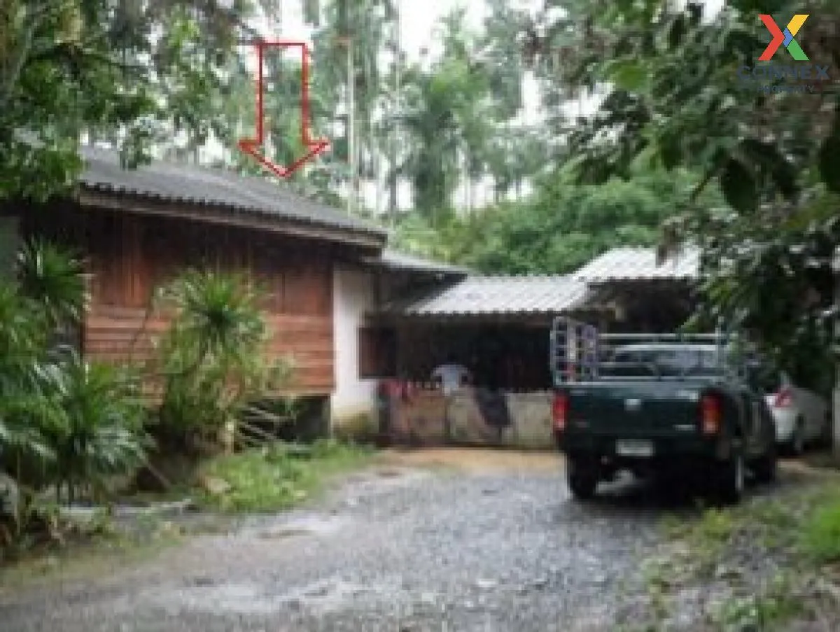 For Sale 1 - storey detached house area 212.70 square wah Kong Ra 2