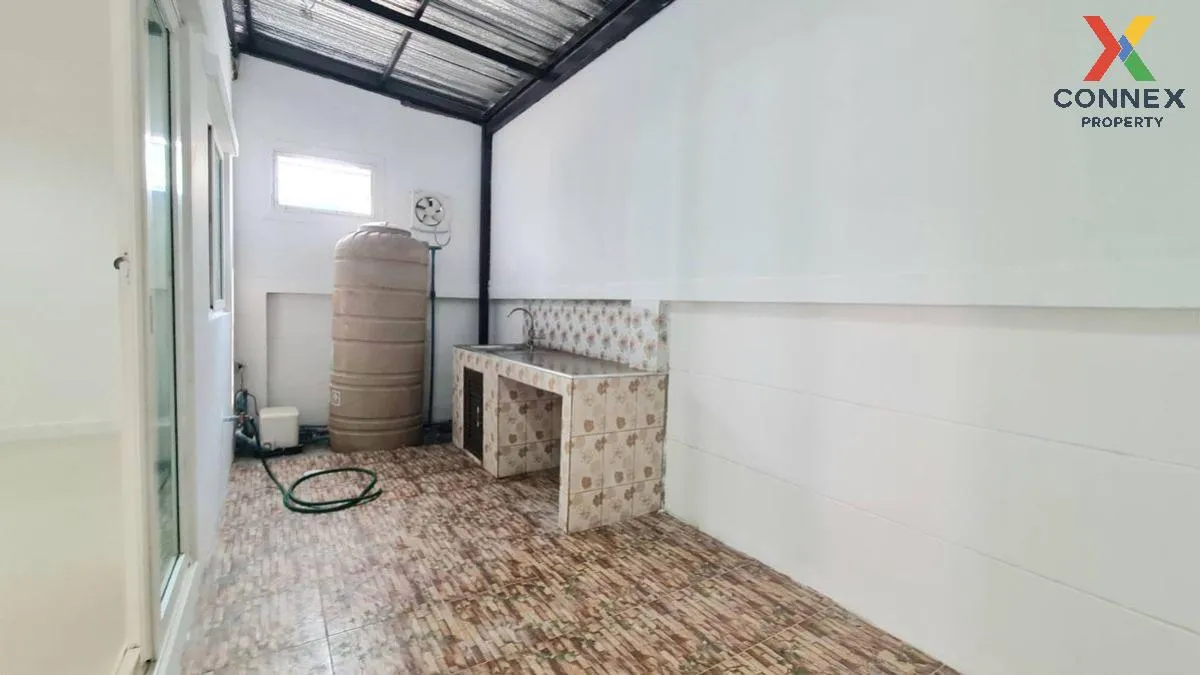 For Rent Townhouse/Townhome  , Grand Ville Pathum Sai Nai , Ban C 4