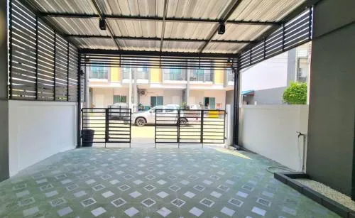 For Rent Townhouse/Townhome  , Grand Ville Pathum Sai Nai , Ban Chang , Pathum Wan , Bangkok , CX-120395