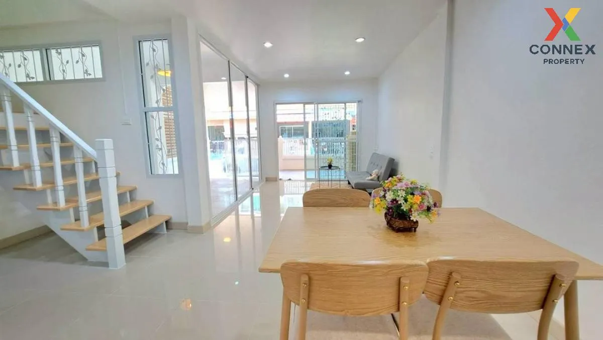 ขายทาวน์เฮ้าส์/ทาวน์โฮม  บัวทองธานี รีโนเวทใหม่ บางบัวทอง บางบัวท 3