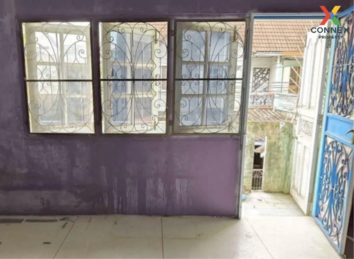 For Sale Commercial Building , Baan JaoPraya Villa , Salathammaso 3