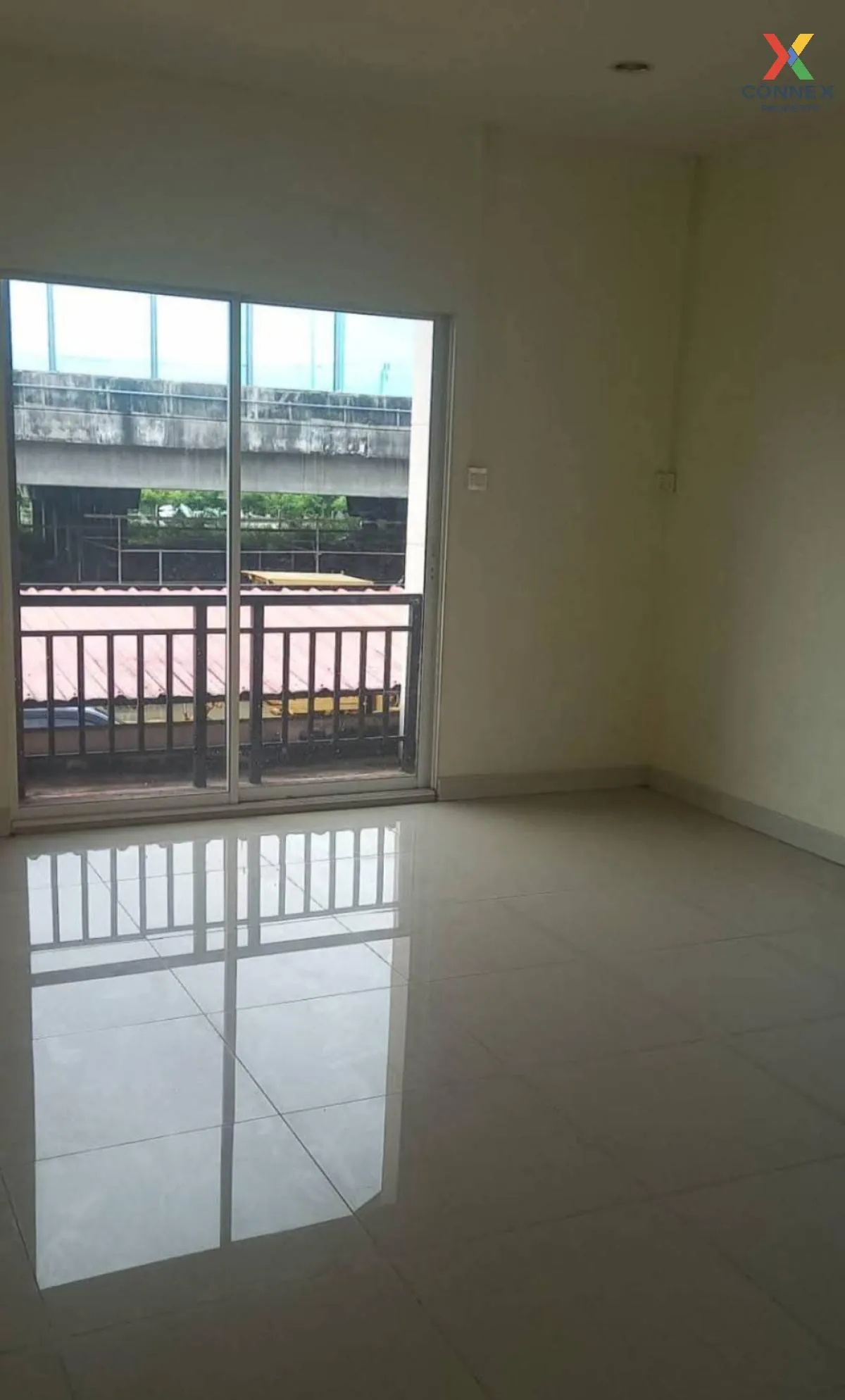 ขายทาวน์เฮ้าส์/ทาวน์โฮม  บ้านพิศาล ประชาอุทิศ หน้ากว้าง ทุ่งครุ เ