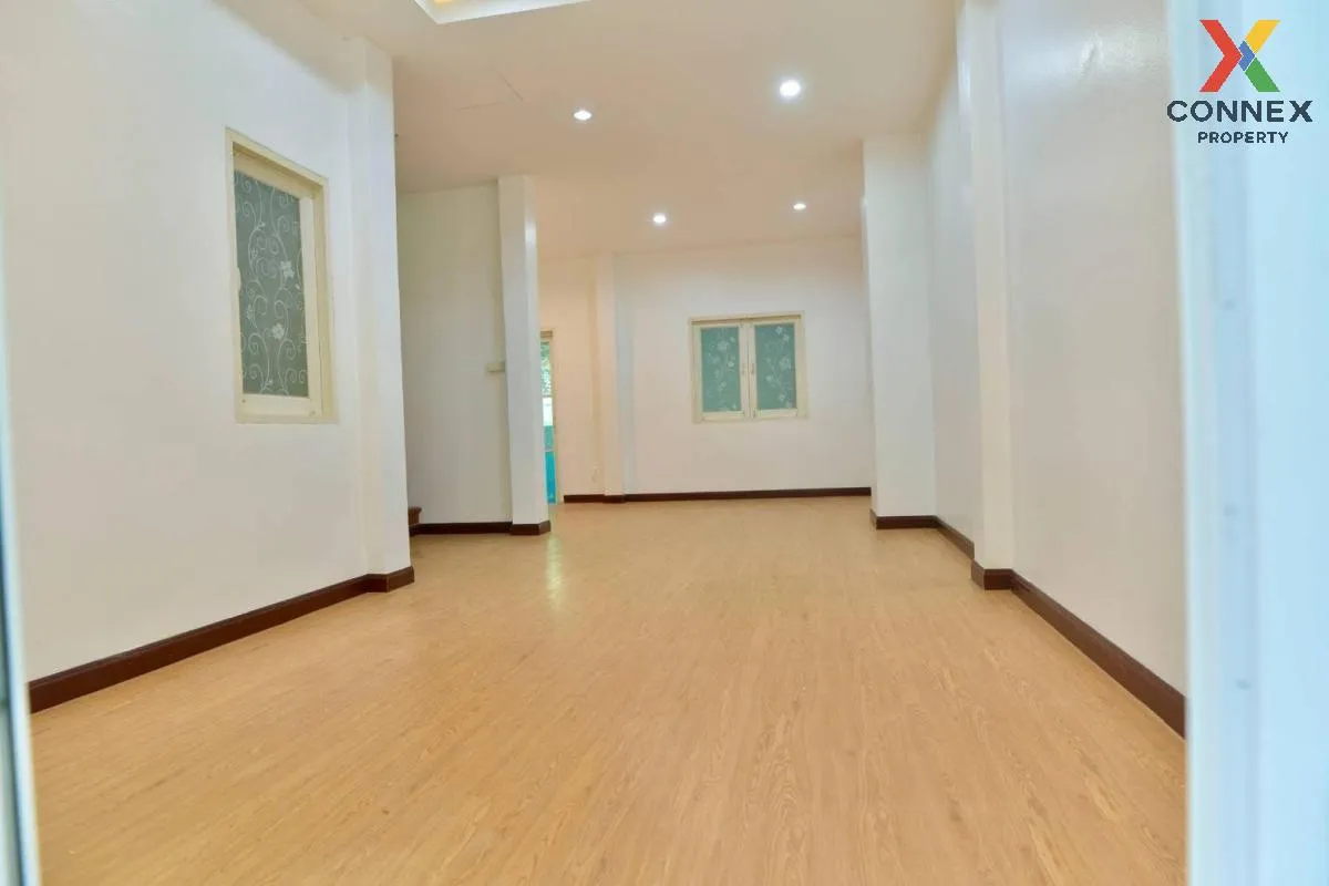 ขายทาวน์เฮ้าส์/ทาวน์โฮม  ลัลลี่ วิลล์ ศรีนครินทร์ - เทพารักษ์ แพร 3