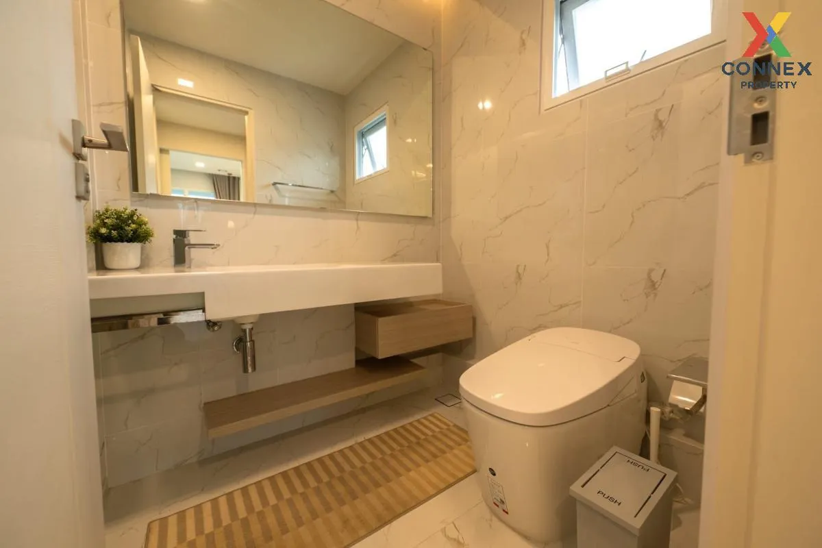 เช่าบ้าน  มัณฑนา บางนา-วงแหวน ดอกไม้ เขต ประเวศ กรุงเทพ CX-120467