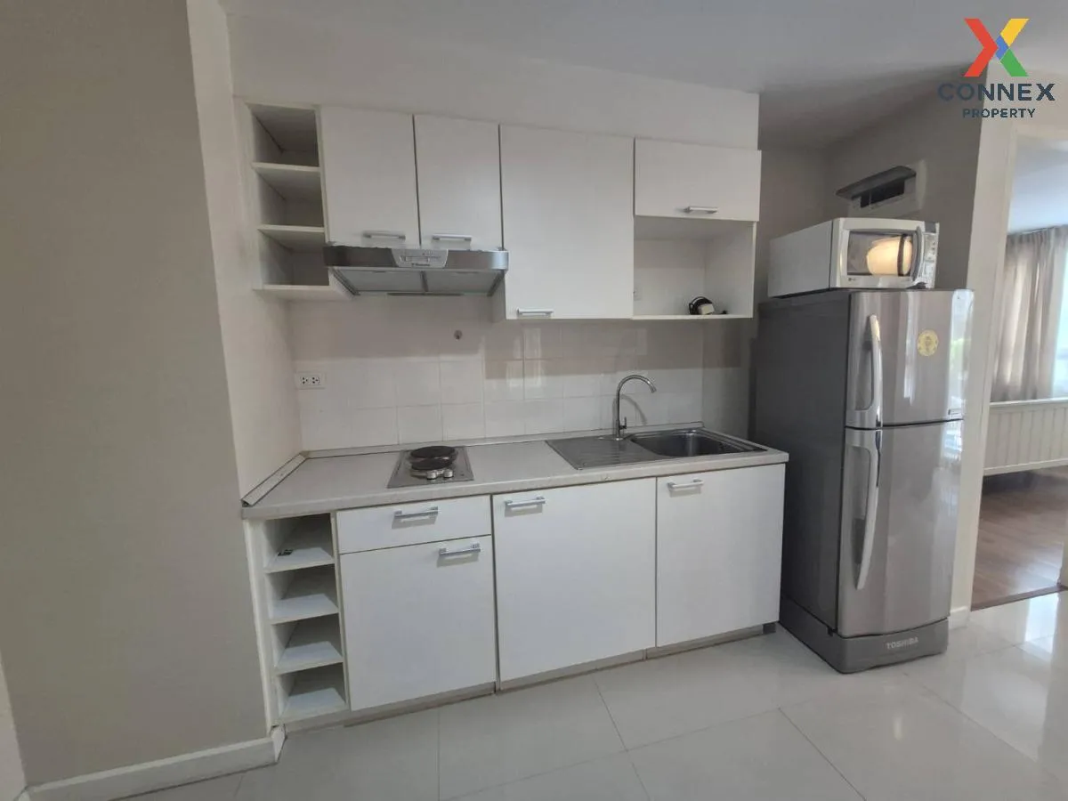 For Rent Condo , The Clover Thonglor , corner unit , BTS-Thong Lo 2