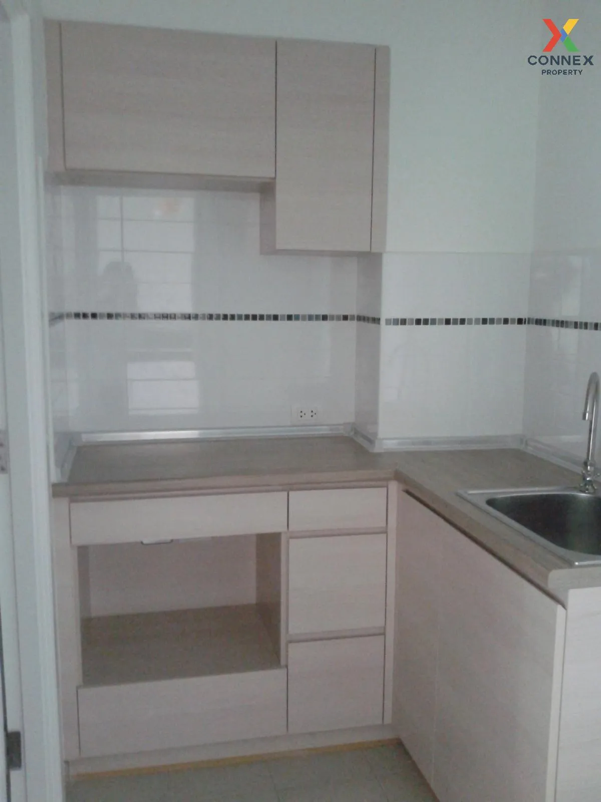 เช่าคอนโด  ลุมพินี พาร์ค ริเวอร์ไซด์ - พระราม 3 บางโพงพาง เขต ยาน 4