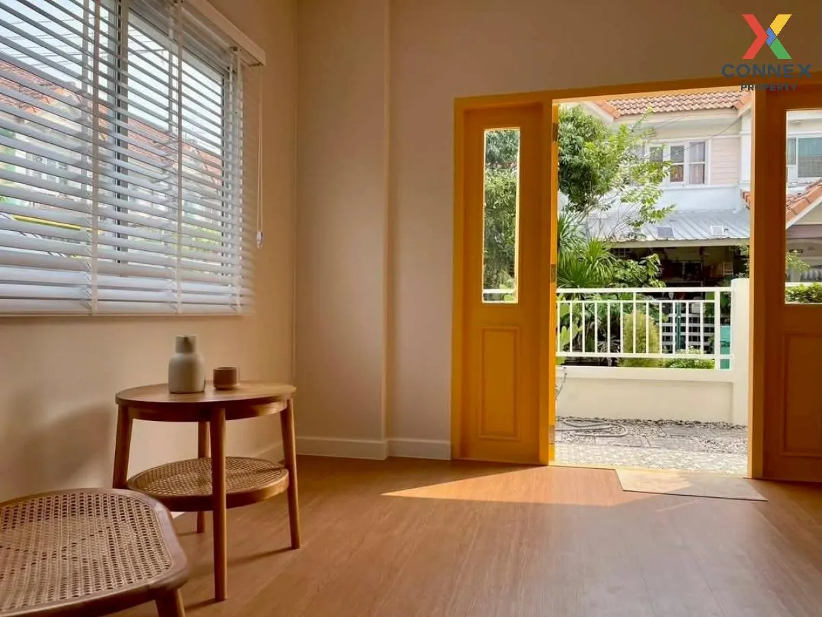 ขายทาวน์เฮ้าส์/ทาวน์โฮม  บ้านเปี่ยมสุข 2  ห้องมุม รีโนเวทใหม่ บาง 3