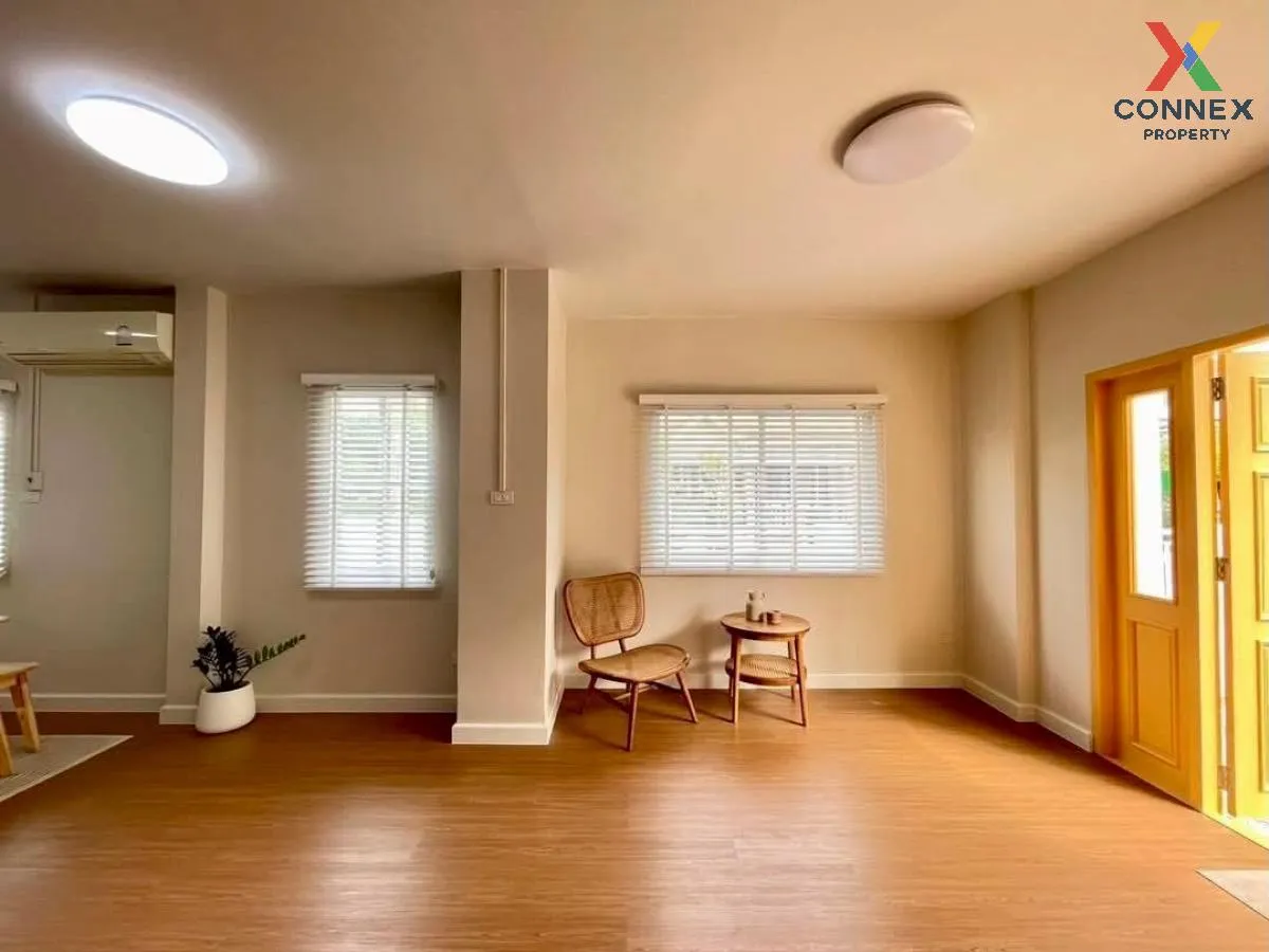 ขายทาวน์เฮ้าส์/ทาวน์โฮม  บ้านเปี่ยมสุข 2  ห้องมุม รีโนเวทใหม่ บาง 4