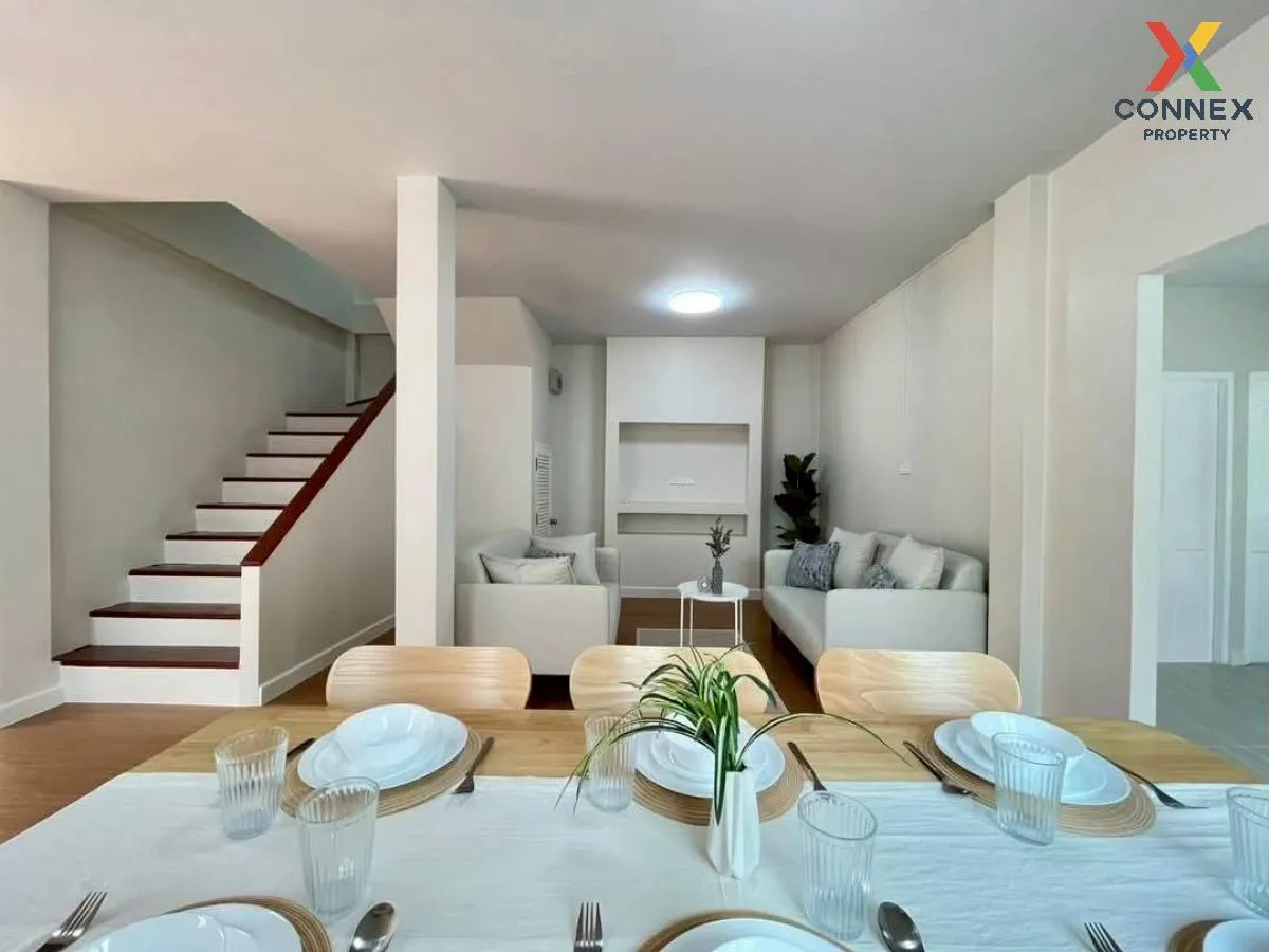 ขายทาวน์เฮ้าส์/ทาวน์โฮม  บ้านเปี่ยมสุข 2  ห้องมุม รีโนเวทใหม่ บาง