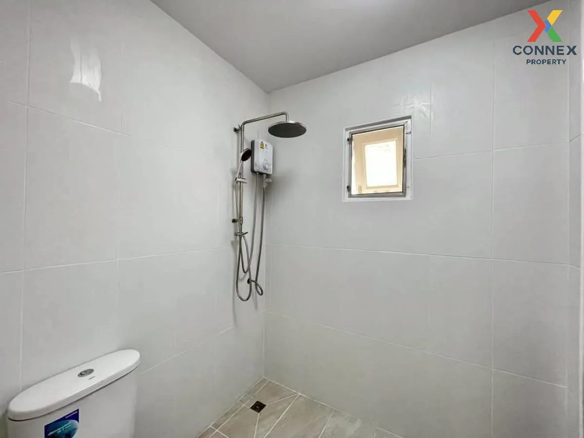 ขายทาวน์เฮ้าส์/ทาวน์โฮม  บ้านเปี่ยมสุข 2  ห้องมุม รีโนเวทใหม่ บาง