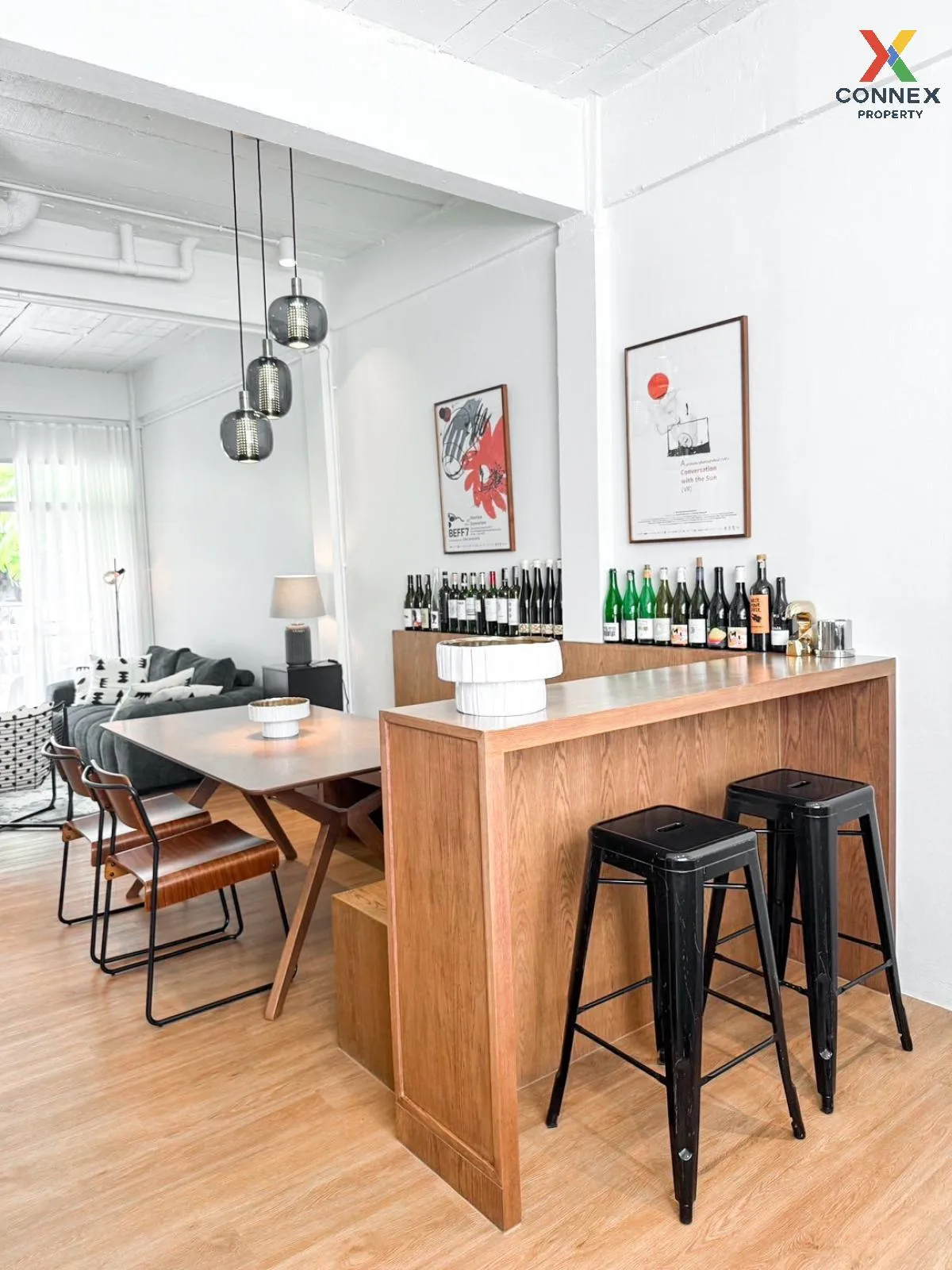 For Rent 2 - storey townhouse in Soi Thara Rom 2 Thonglor Bangkok