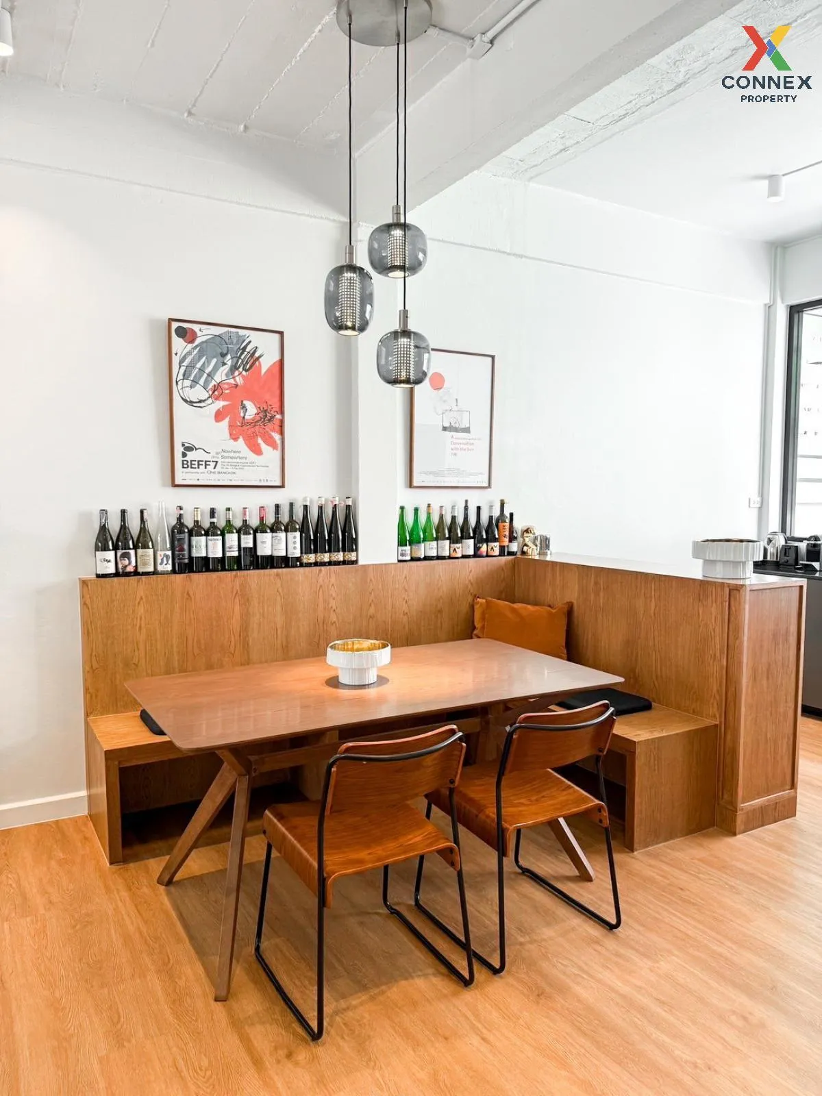 For Rent 2 - storey townhouse in Soi Thara Rom 2 Thonglor Bangkok