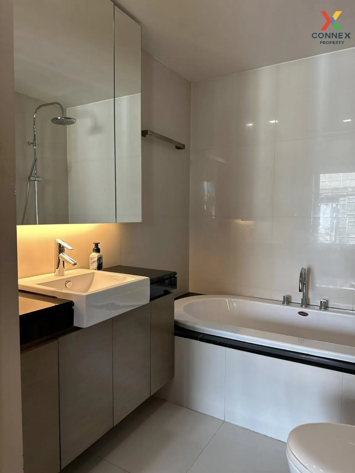 For Rent Condo , O2 Hip , Lumpini , Pathum Wan , Bangkok , CX-120 For Rent Condo , O2 Hip , Lumpini , Pathum Wan , Bangkok , CX-120