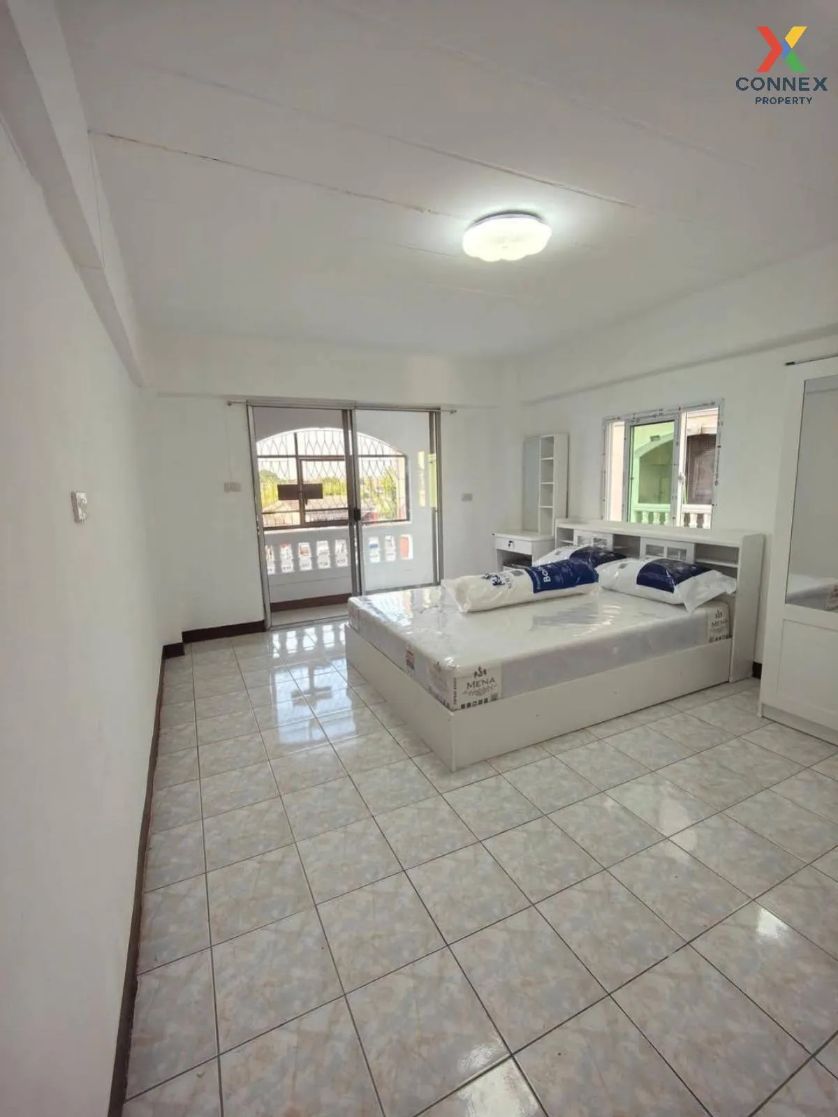 For Sale Condo , Niran Residence 8 , high floor , corner unit , R 3