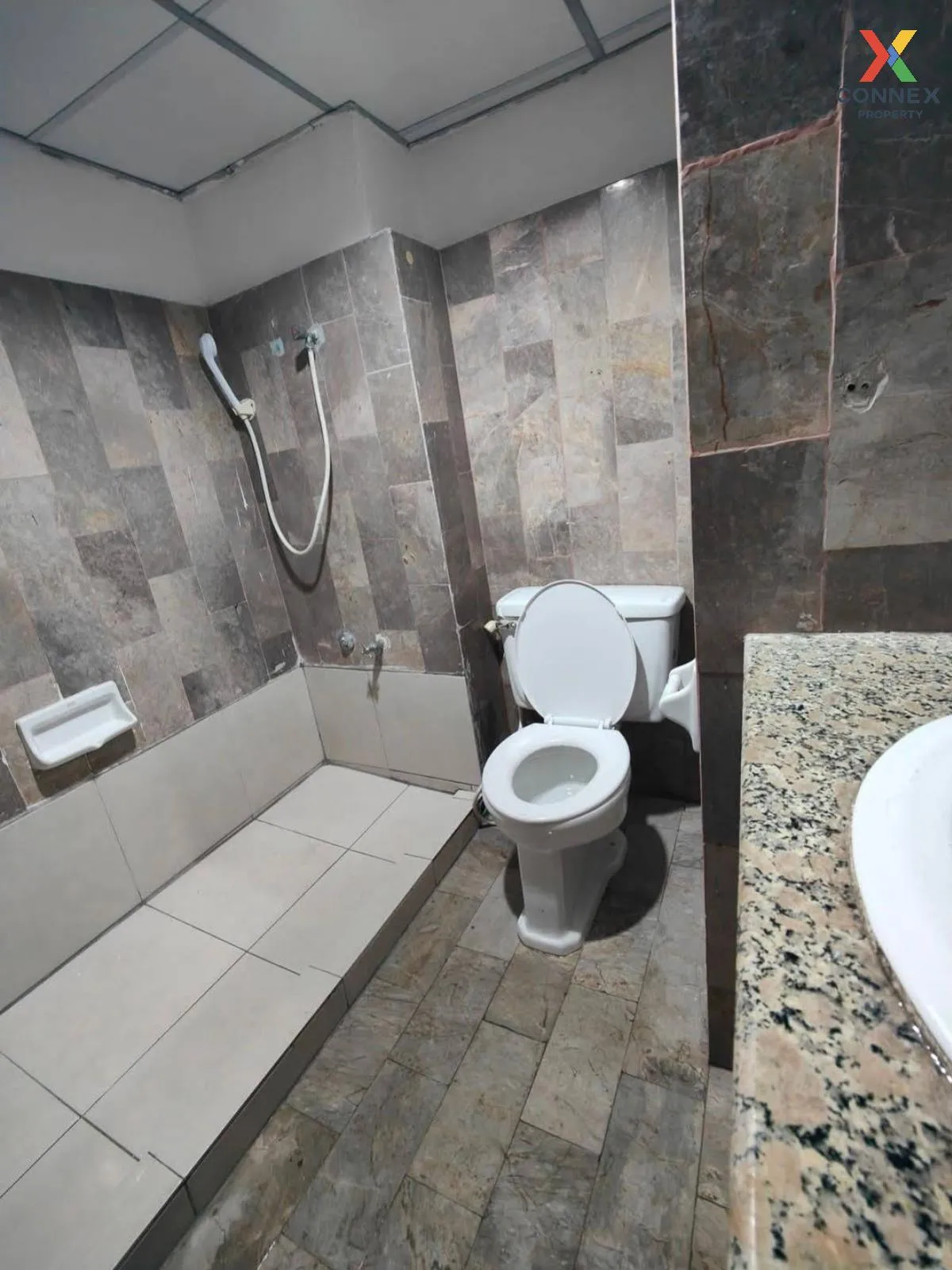 For Sale Condo , Niran Residence 8 , high floor , corner unit , R