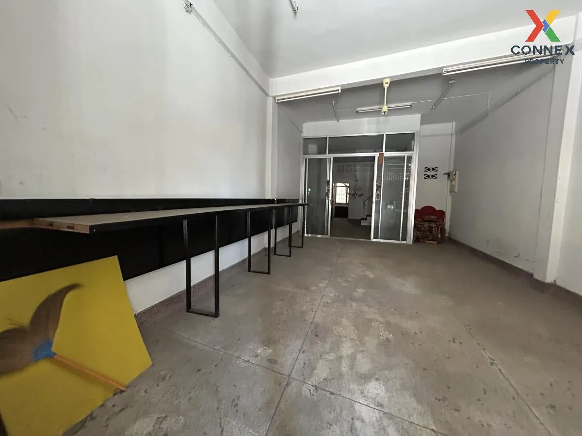 For Sale Commercial building, Hua Hin, Dechanuchit Road , Hua Hin 4