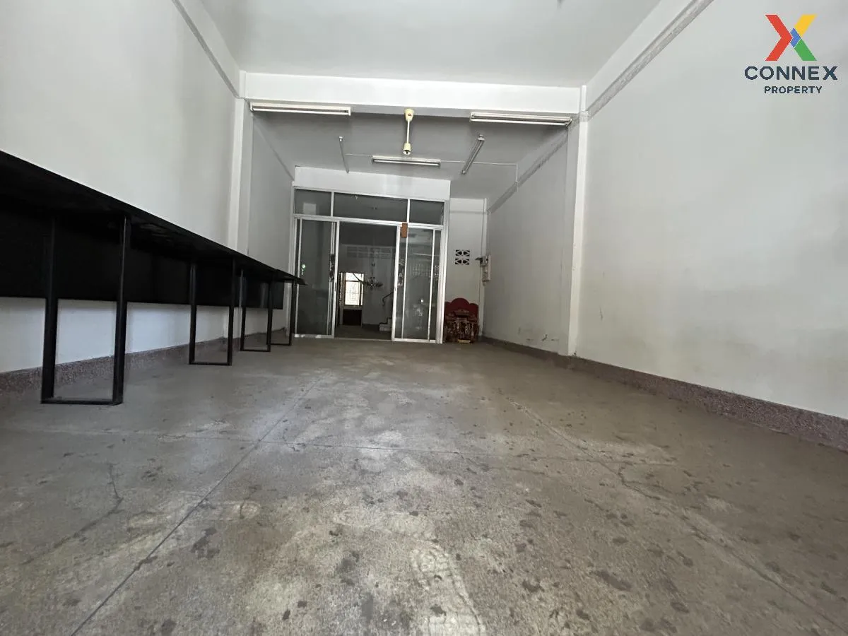 For Sale Commercial building, Hua Hin, Dechanuchit Road , Hua Hin