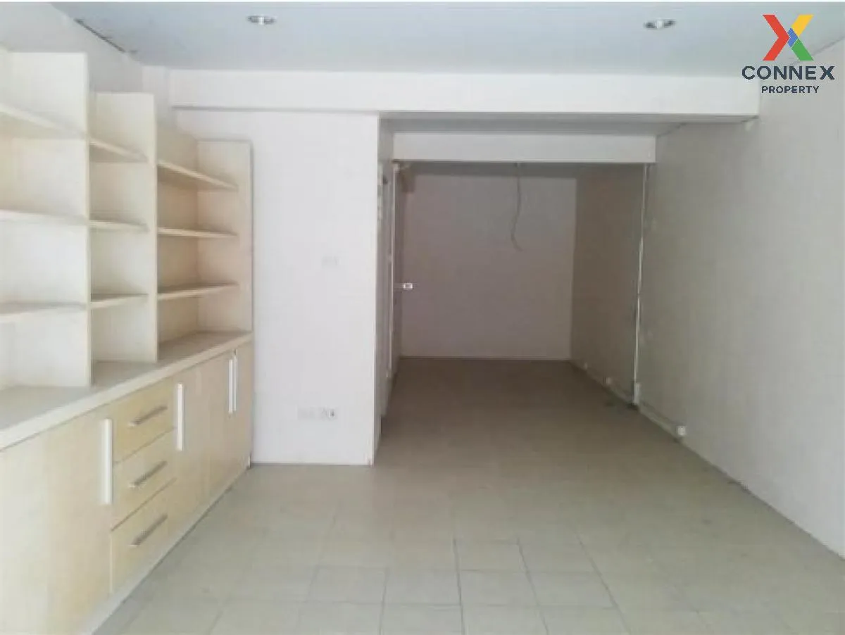 For Sale 2 - storey Commercial building 330 sq m. Kathu Phuket , 