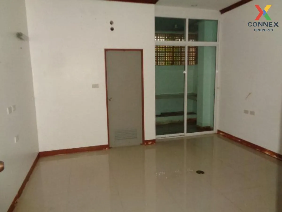 For Sale Commercial Building , Pariyakon Patong , Patong , Kathu 