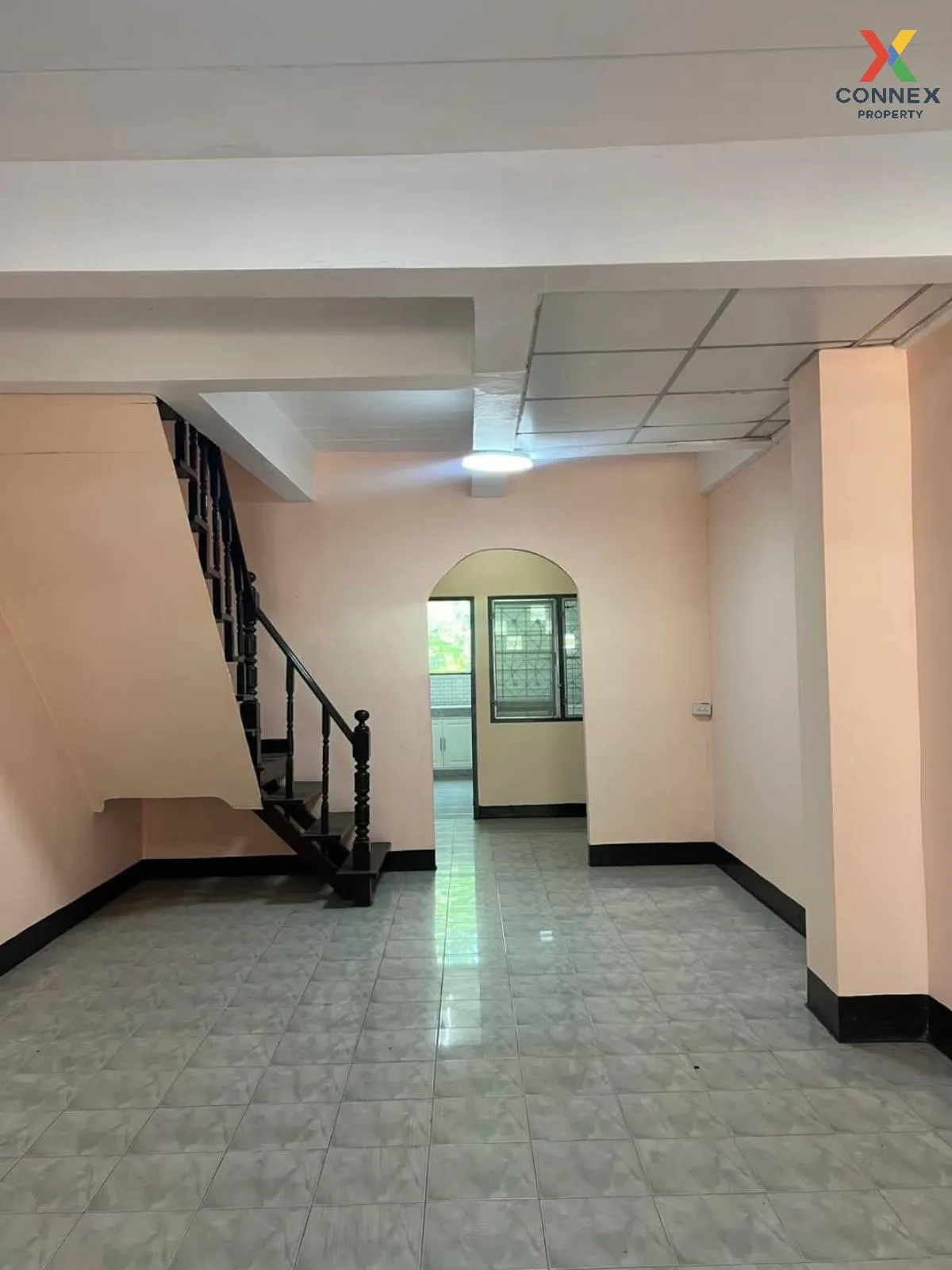 For Sale Townhouse/Townhome  , Rungruang House 1 , Lat Sawai , La 4