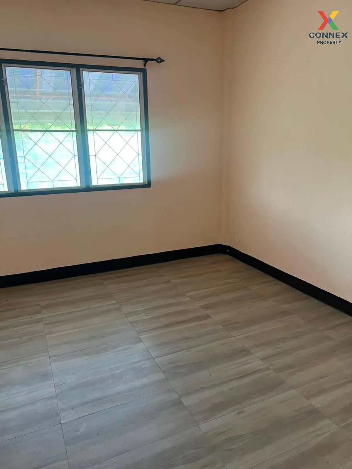 For Sale Townhouse/Townhome  , Rungruang House 1 , Lat Sawai , La