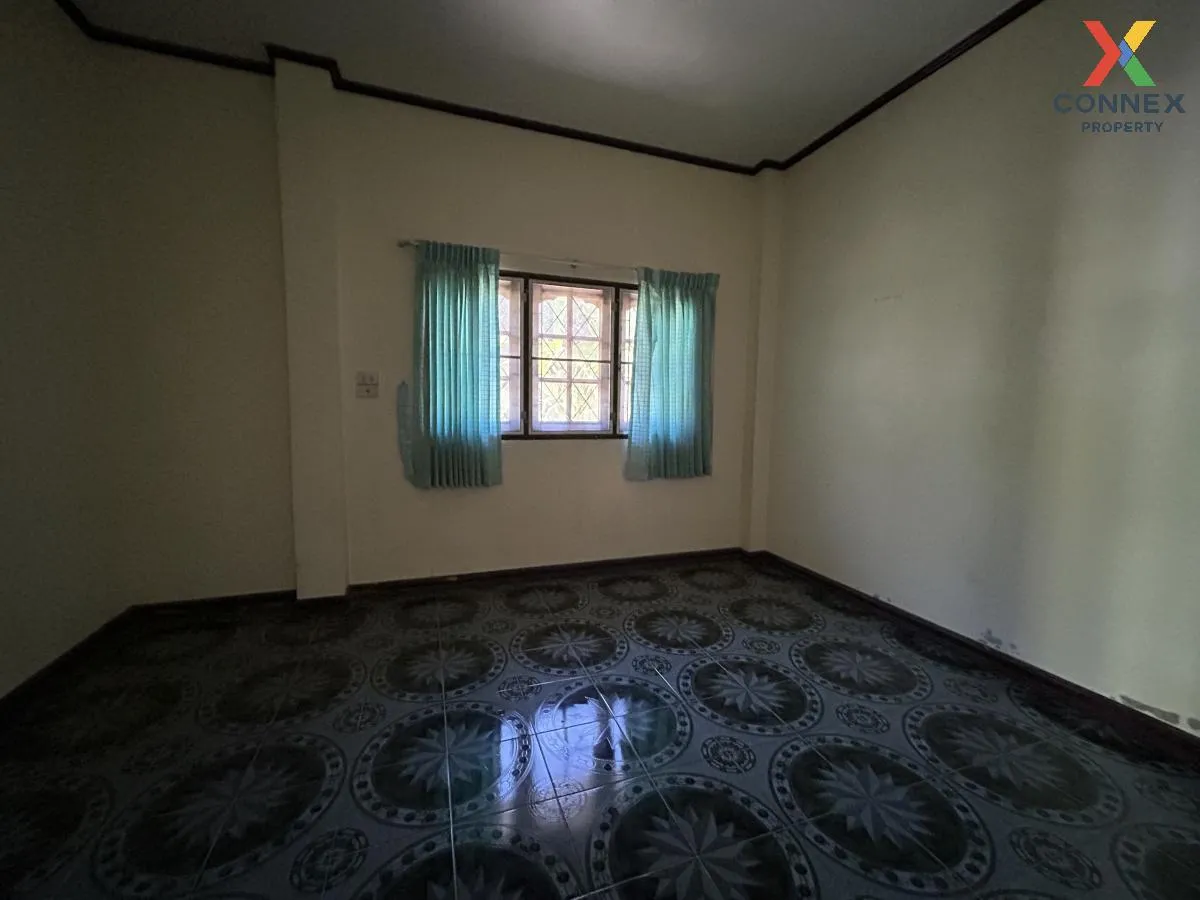 For Sale Single house, Ratbamrung 15, Pranburi, Prachuap Khiri Kh For Sale Single house, Ratbamrung 15, Pranburi, Prachuap Khiri Kh