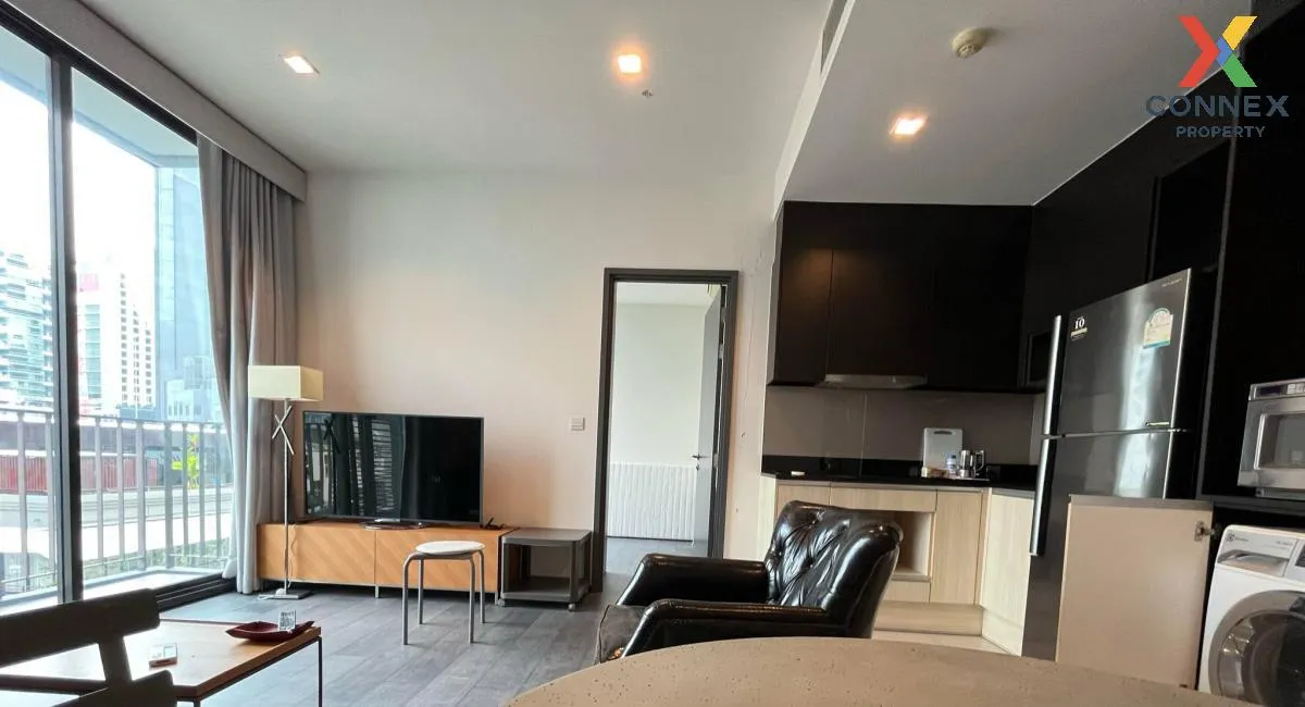 For Rent Condo , EDGE Sukhumvit 23 , corner unit , BTS-Asok , Khl 2