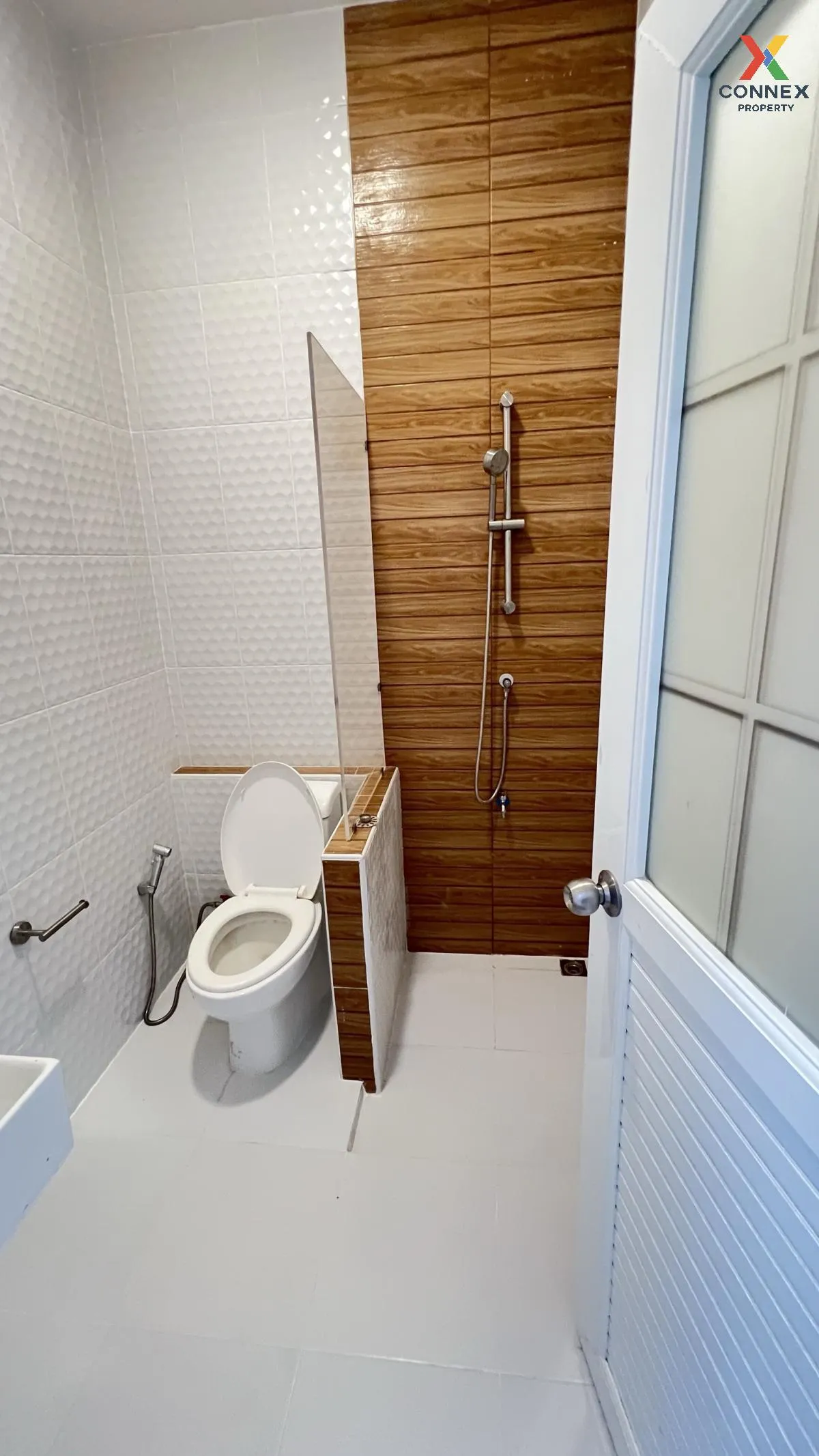 For Sale Townhouse/Townhome  , Klang Soi Village 2 , O Ngoen , Sa