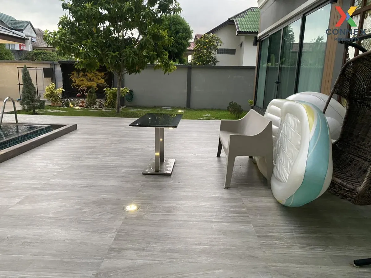 For Sale 2 - storey single house with 1 rai Thung Song Hong , Lak