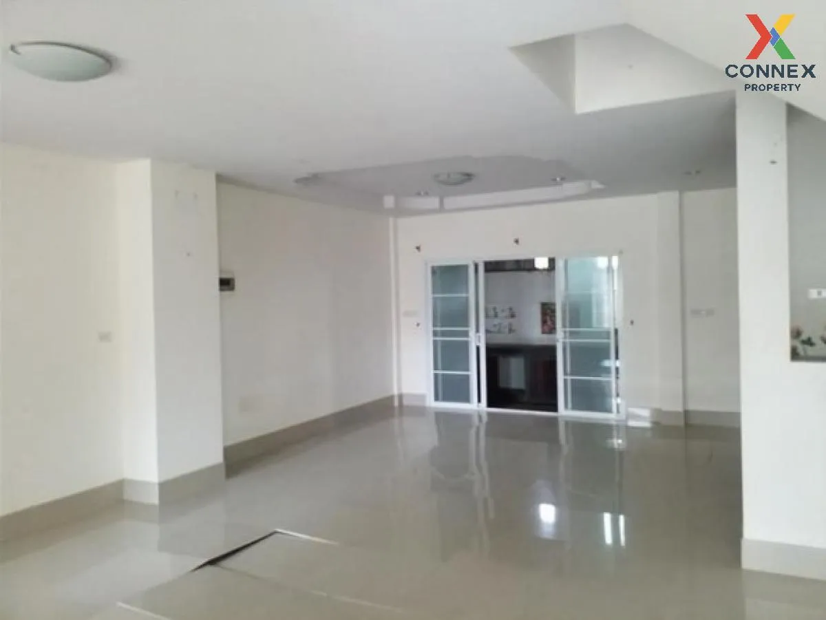 For Sale House , Tharaprungroj Nathawee , Khlong Sai , Na Thawi , 1