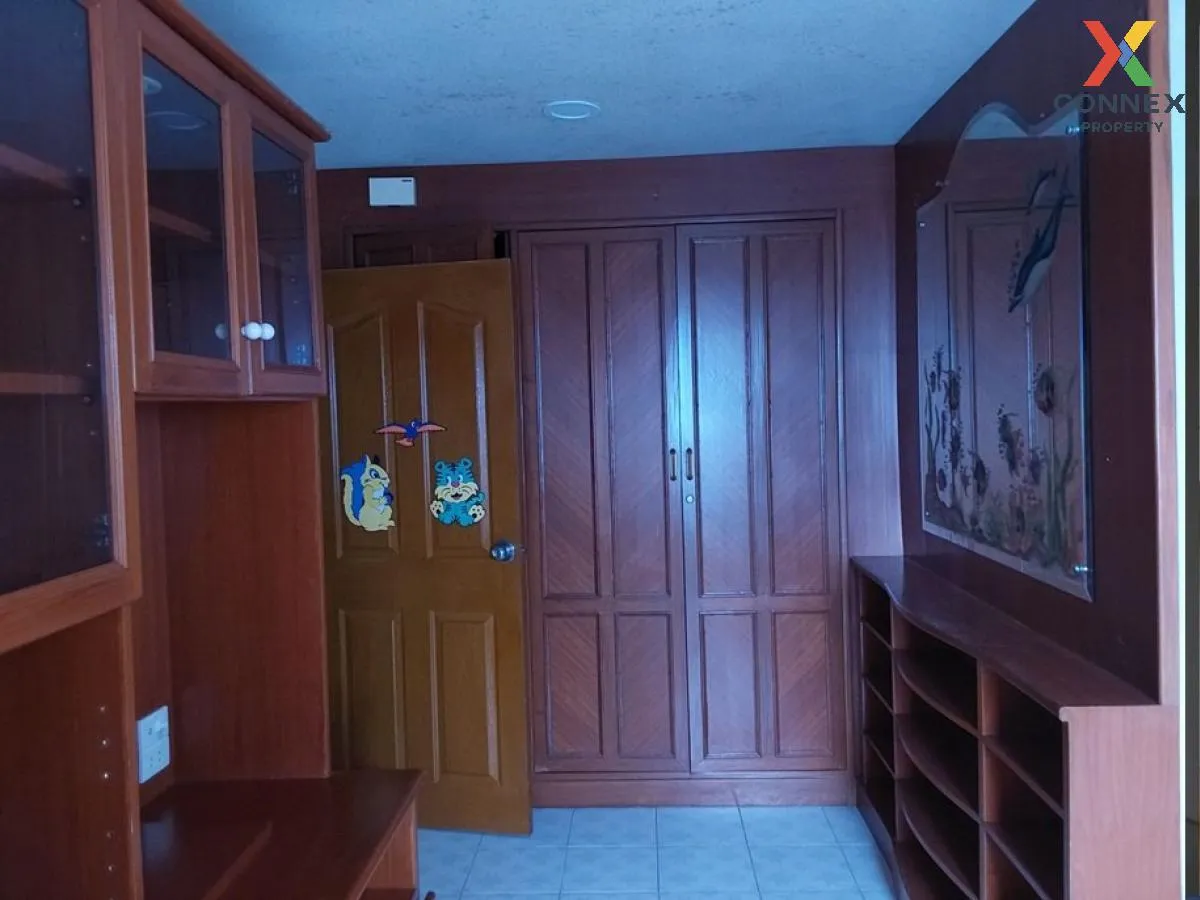 ขายคอนโด  มาสเตอร์ วิว เอ็กเซ็กคิวทีฟ เพลส BTS-กรุงธนบุรี บางลำภู