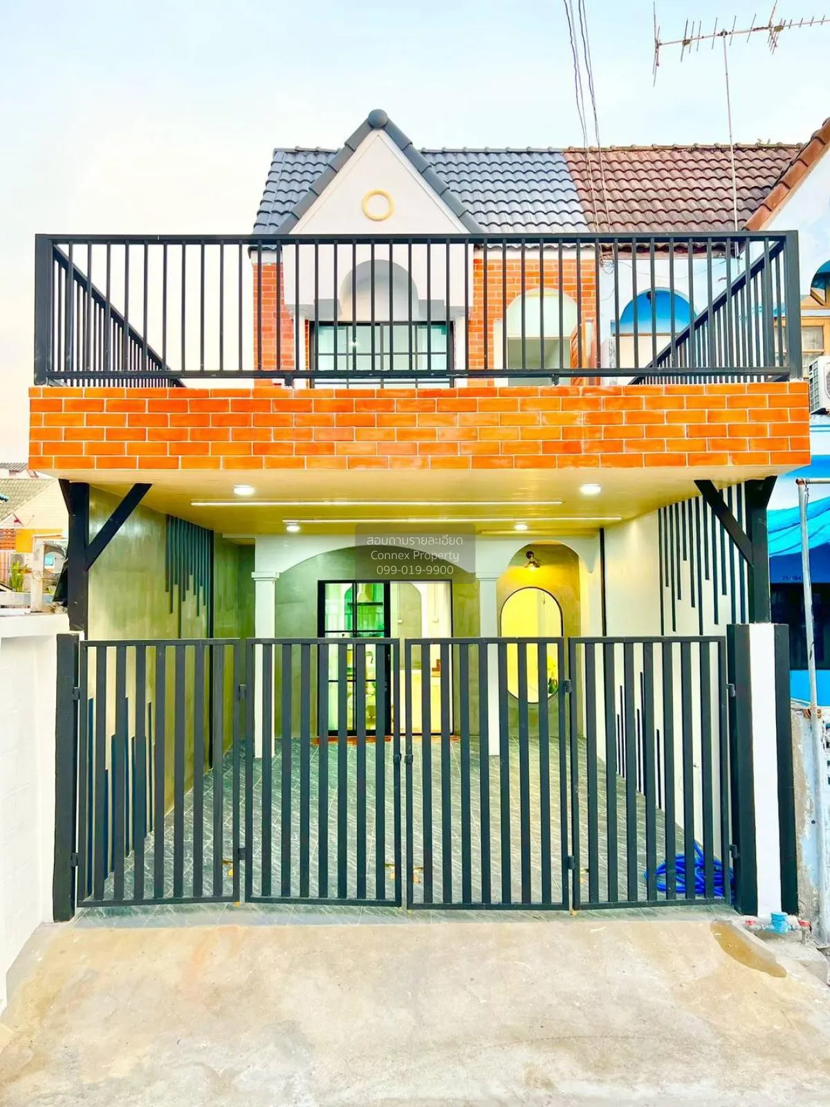 ขายทาวน์เฮ้าส์/ทาวน์โฮม  บ้านเกศรี 2 ห้องมุม รีโนเวทใหม่ MRT-บางช 1