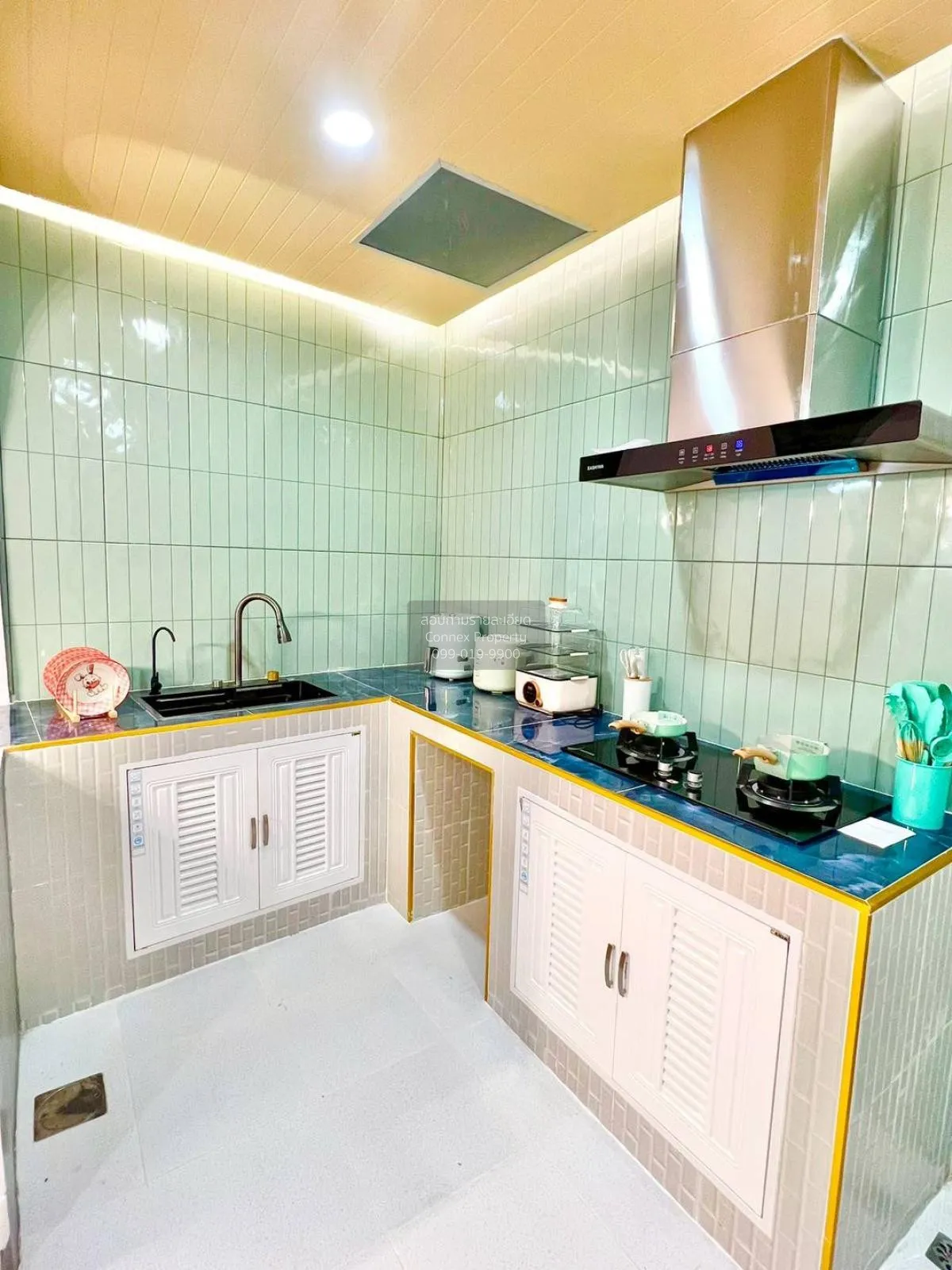 ขายทาวน์เฮ้าส์/ทาวน์โฮม  บ้านเกศรี 2 ห้องมุม รีโนเวทใหม่ MRT-บางช