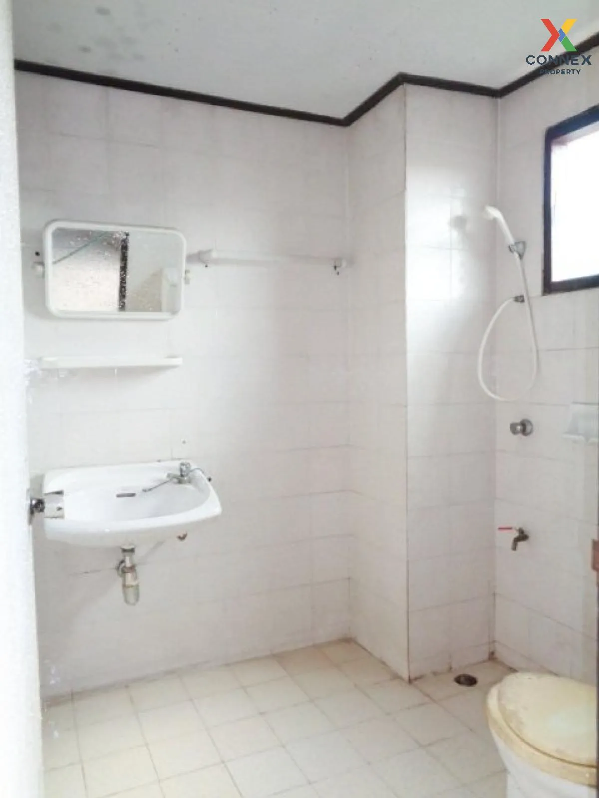 For Sale Commercial building, Chiang Mai, 260 sq m., Yang Neng, S